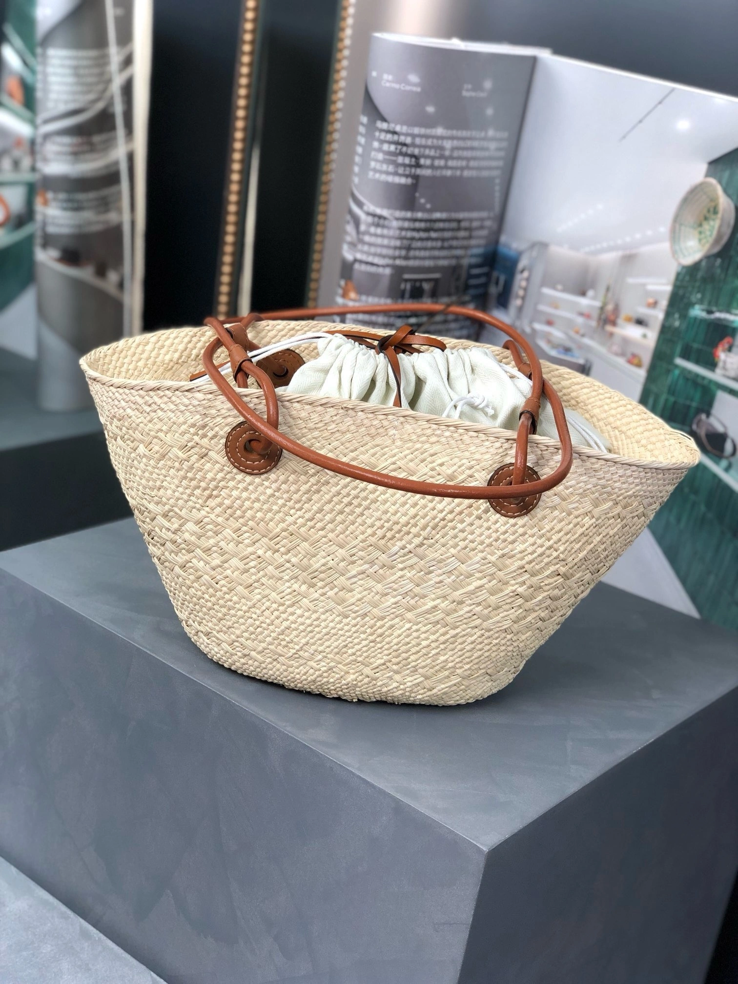 MOMO-- 8o5w5 A223P65X01-2435 high quality version 𝑨𝒏𝒂𝒈𝒓𝒂𝒎 𝑩𝒂𝒔𝒌𝒆𝒕 cowhide item:E-B432I1822