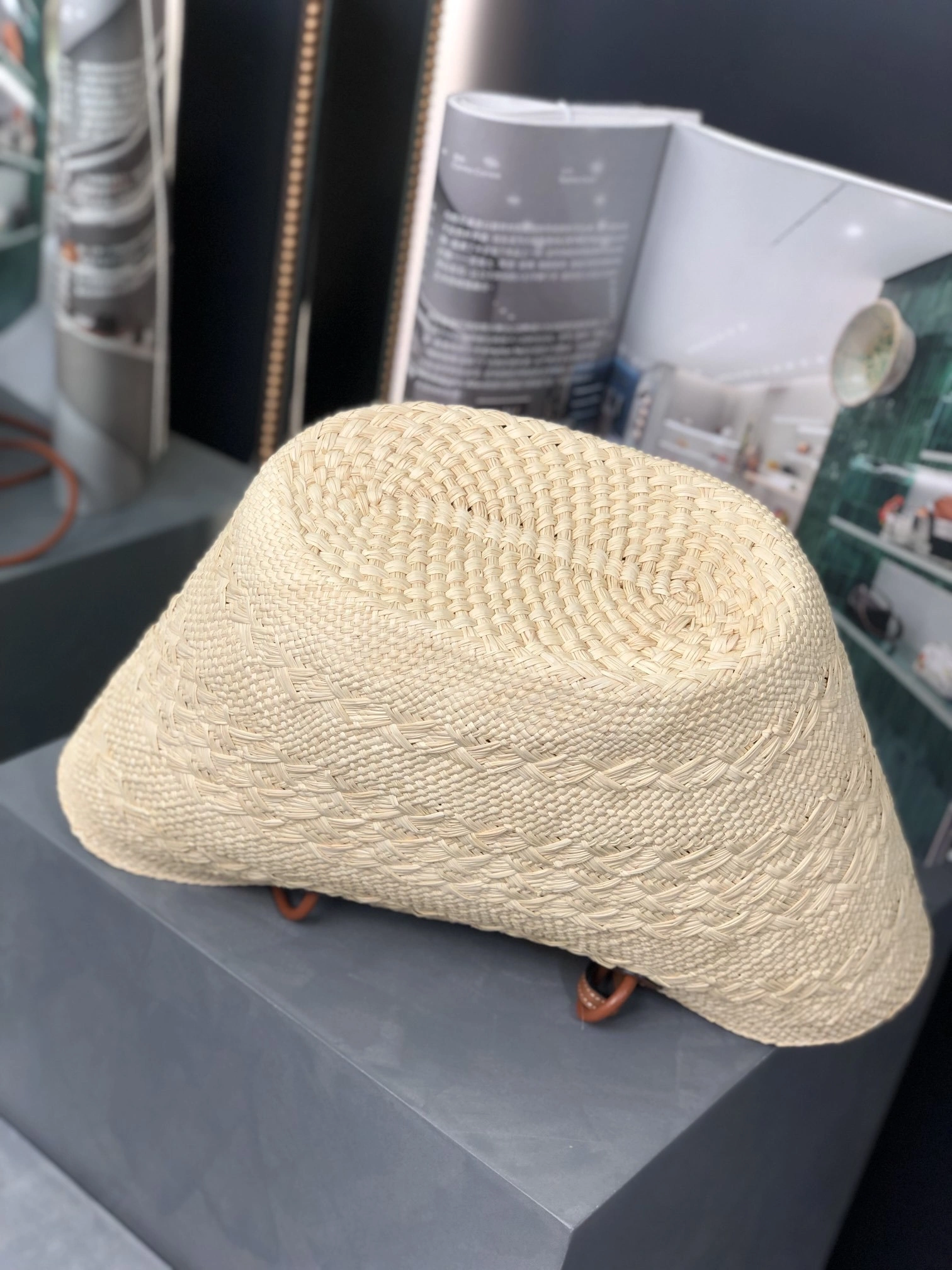 MOMO-- 8o5w5 A223T43X02-2435 high quality version 𝑨𝒏𝒂𝒈𝒓𝒂𝒎 𝑩𝒂𝒔𝒌𝒆𝒕 cowhide item:E-B432I1821