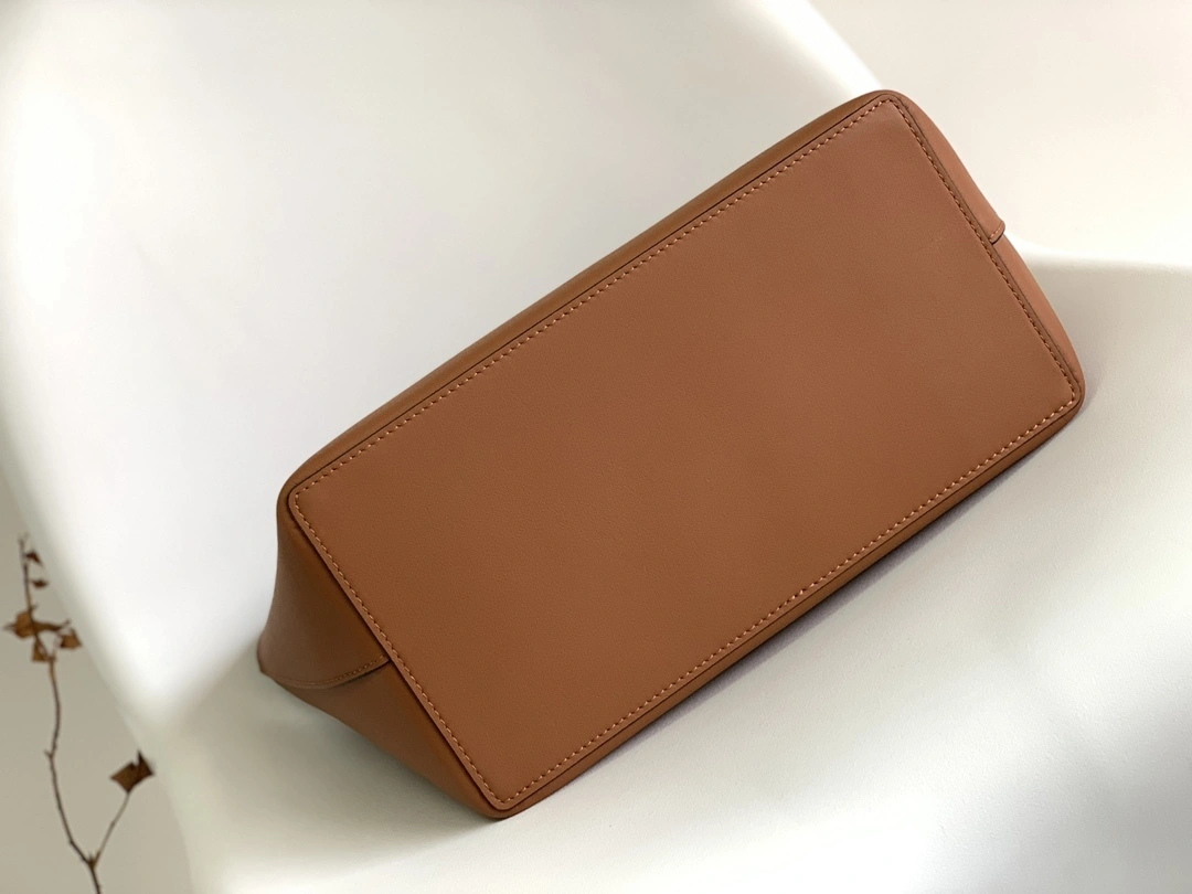 MOMO-- 8o5w5 A657T23X02-2530 high quality version cowhide item:E-B177H2708