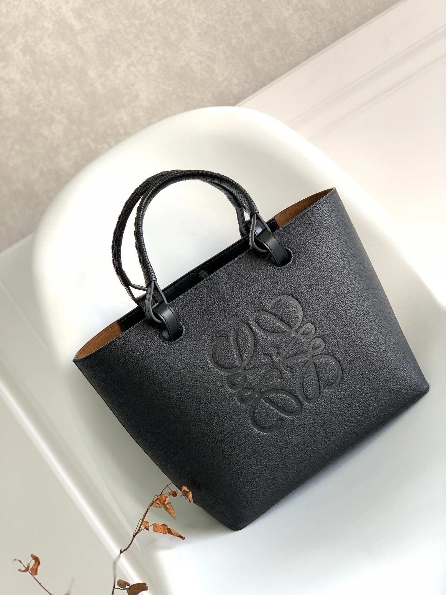 MOMO-- 8o5w5 A717S72X02-1100 high quality version cowhide item:E-B177H2701