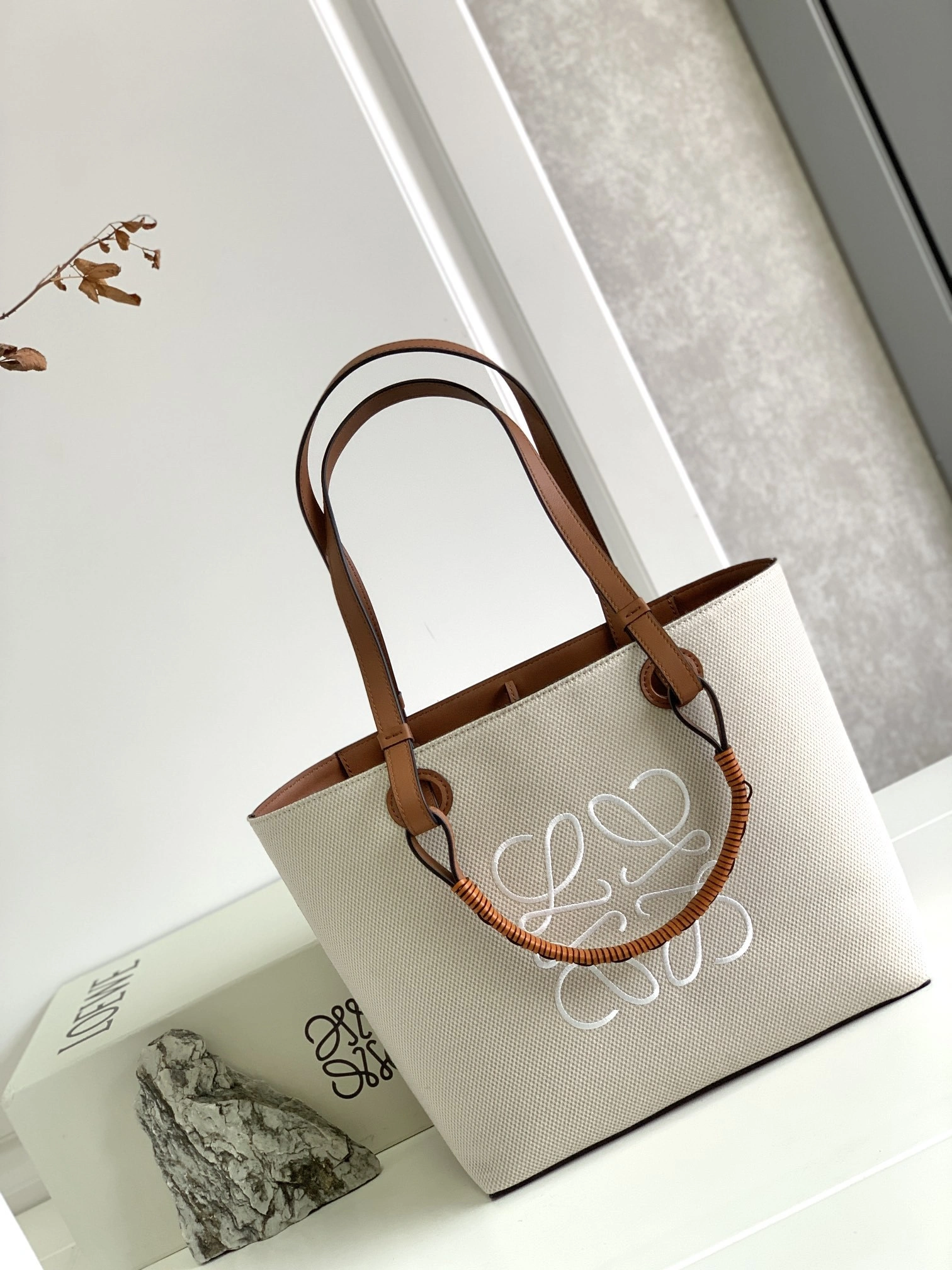 MOMO-- 8o5w5 A717S72X06-2426 high quality version cowhide item:E-B177I1788