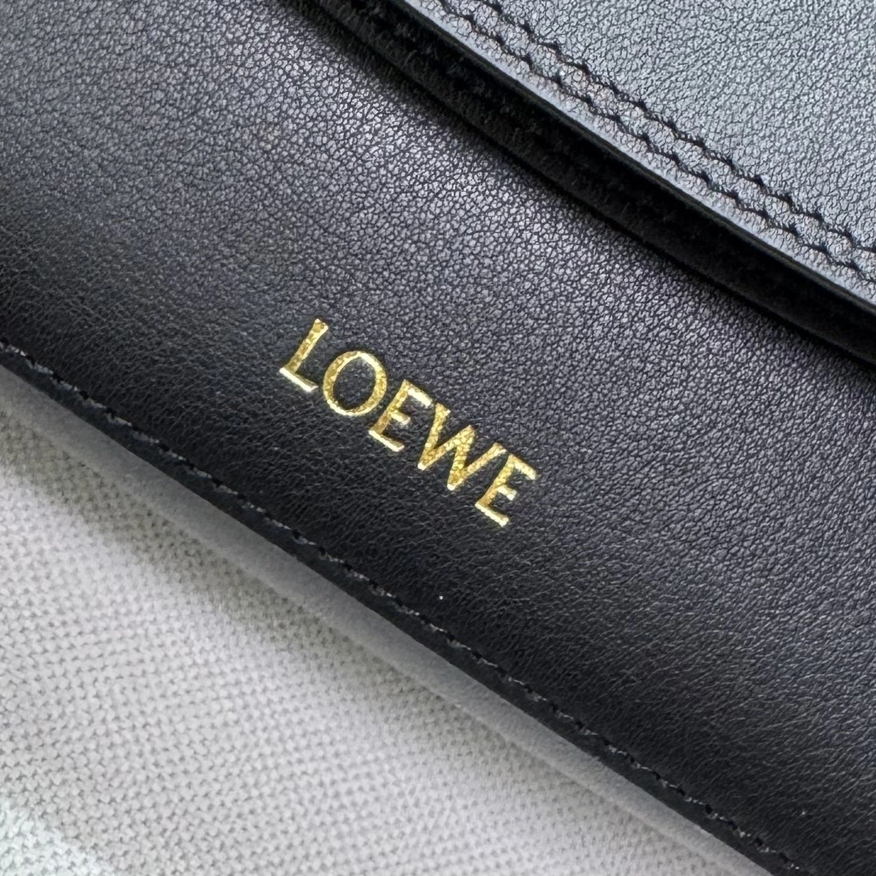 MOMO-- 8o5w5 AP22P22X07-1100 high quality version Calfskin item:E-B000I1785