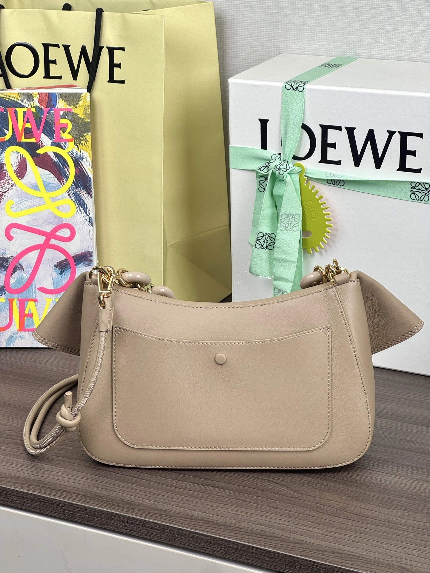 MOMO-- 8o5w5 AP22P22X07-2150 high quality version Calfskin Ola item:E-B000I1786