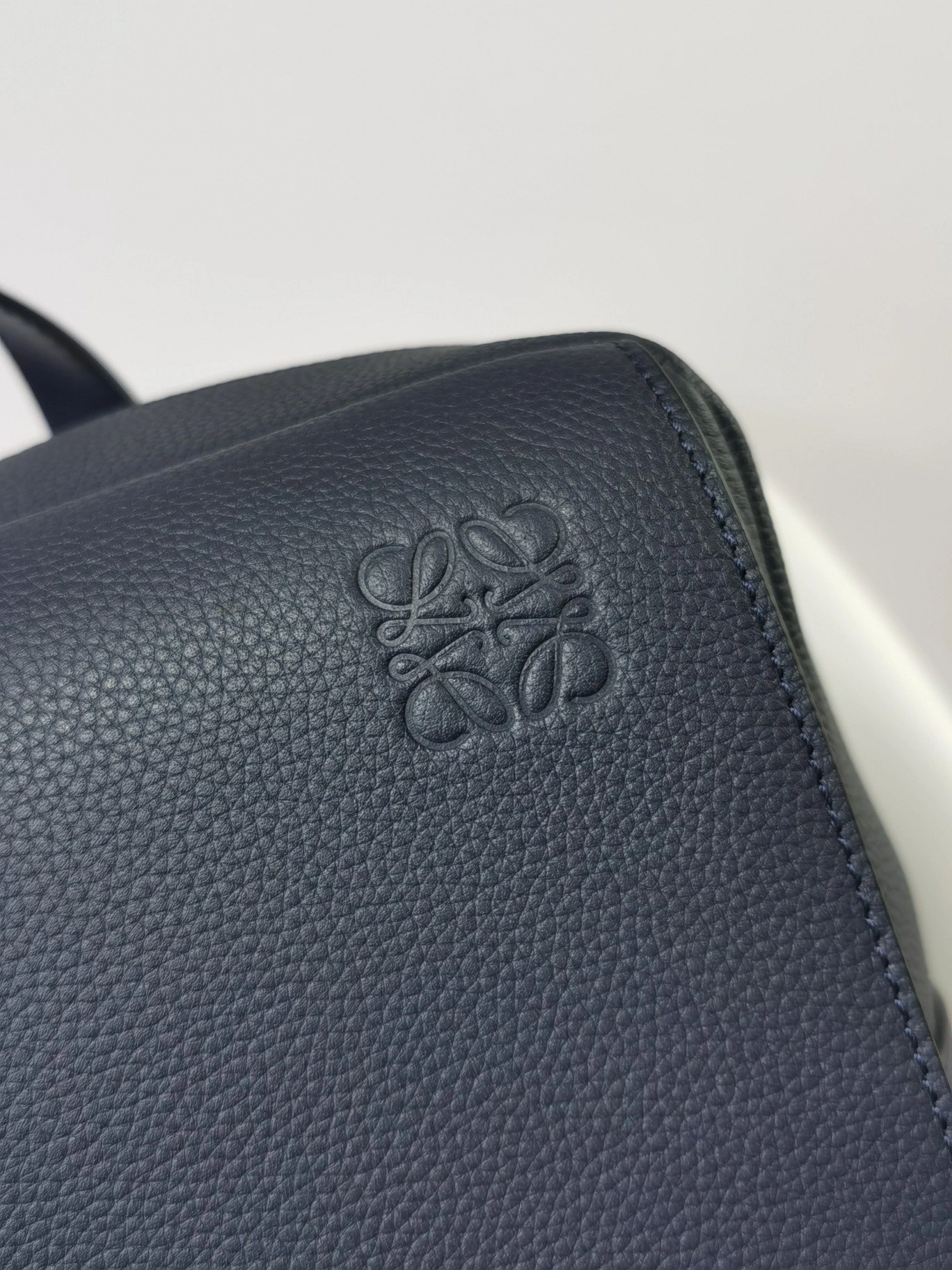 MOMO-- 8o5w5 B553J18X01-5543 high quality version cowhide item:E-B177I2053