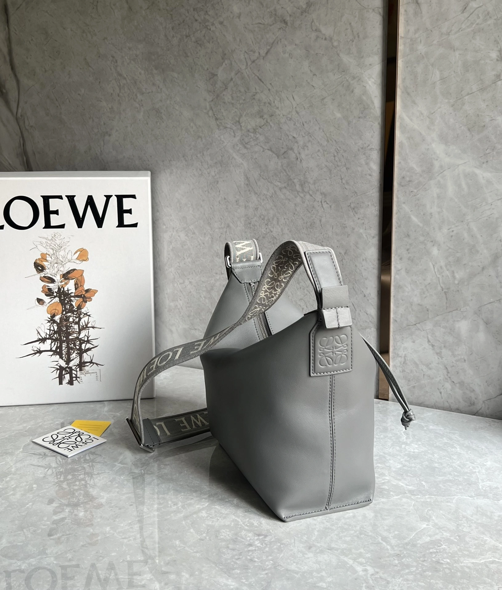 MOMO-- 8o5w5 B906Q63X01-1640 high quality version Calfskin item:E-B000E0410