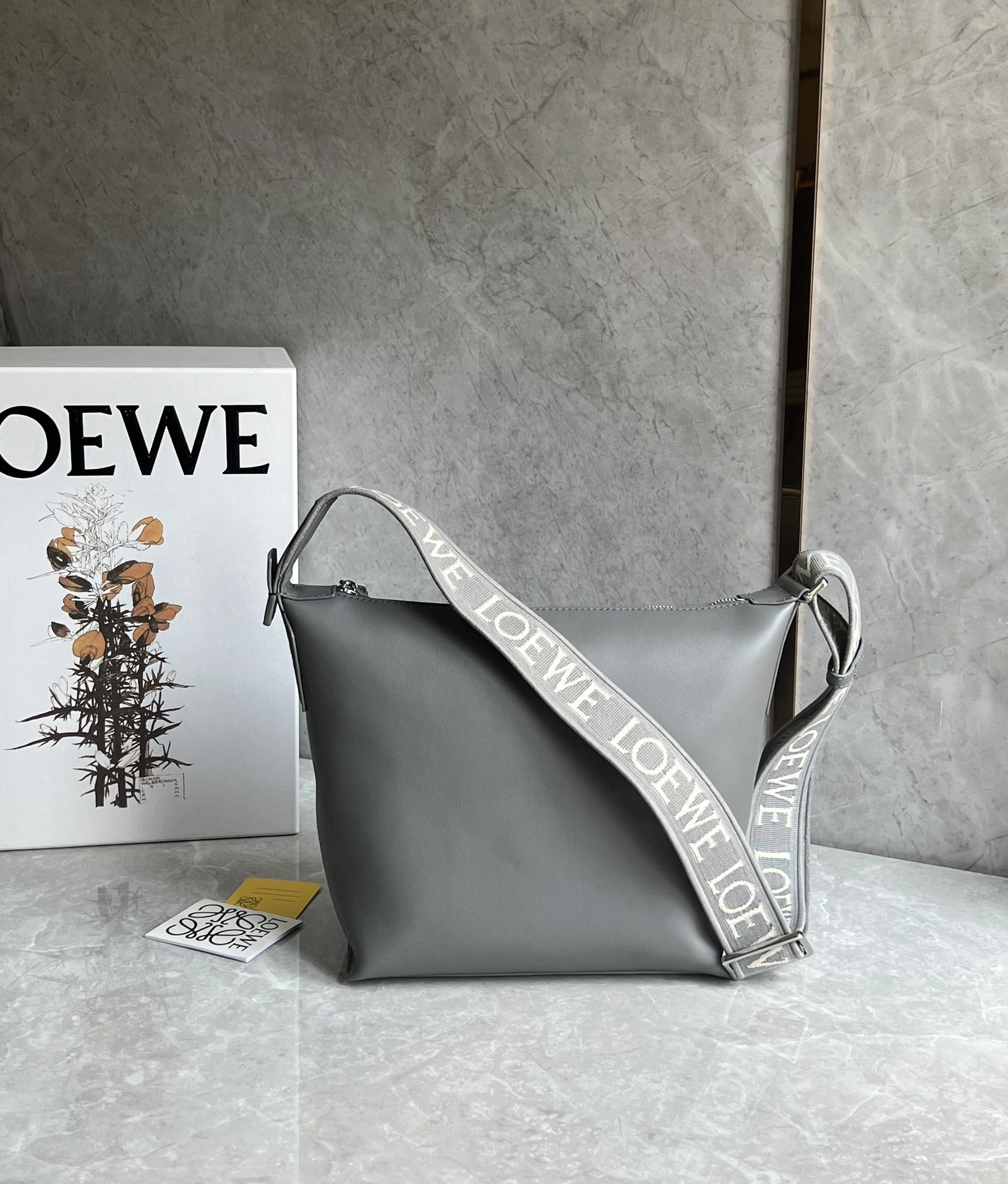 MOMO-- 8o5w5 B906Q63X01-1640 high quality version Calfskin item:E-B000E0410