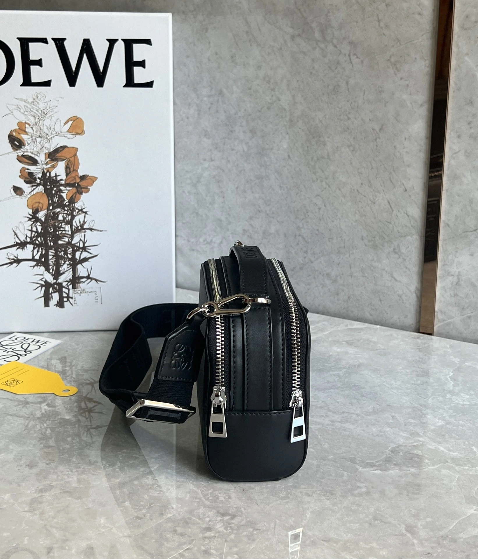 MOMO-- 8o5w5 C565R41X01-1100 high quality version cowhide item:E-B000E0432