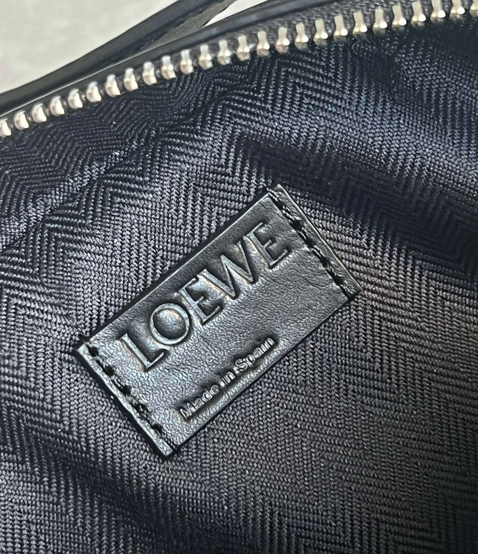 MOMO-- 8o5w5 C565R41X01-1100 high quality version cowhide item:E-B000E0432