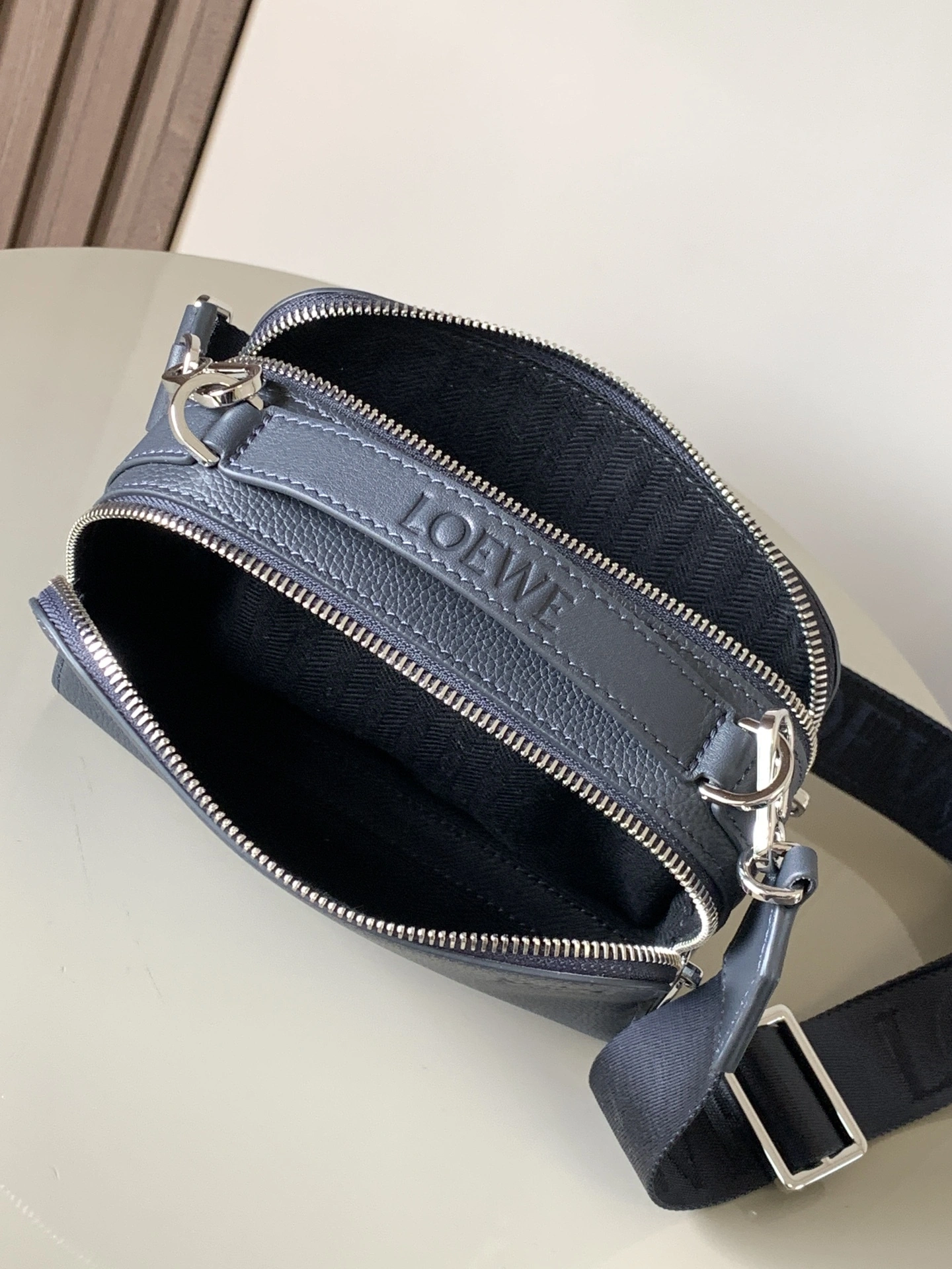MOMO-- 8o5w5 C660R41X01-5544 high quality version cowhide item:E-B000E0433