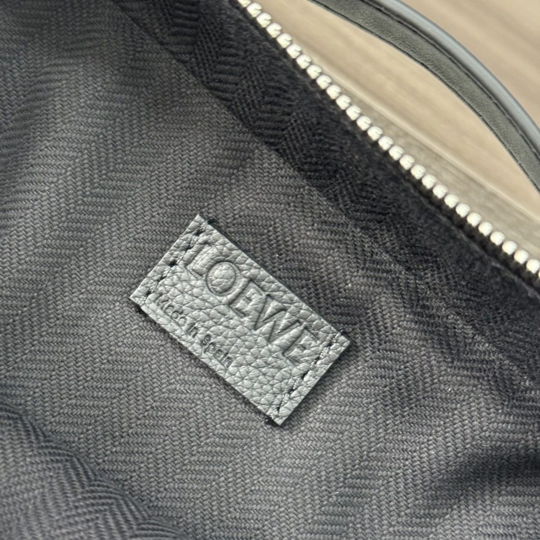 MOMO-- 8o5w5 C660R41X02-1100 high quality version cowhide item:E-B000E0434
