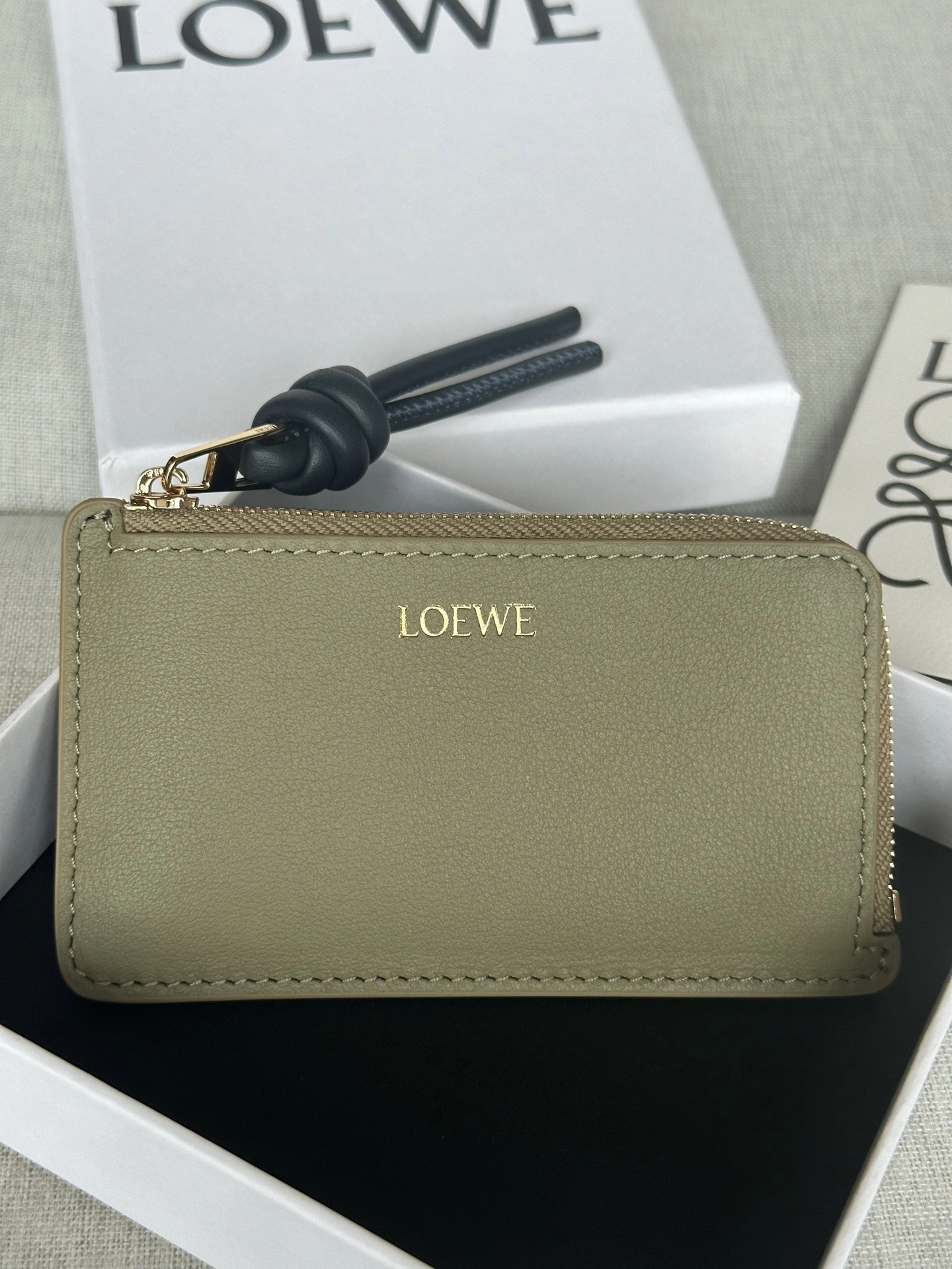 MOMO-- 8o5w5 CEM1Z40X02-5659 high quality version cowhide item:E-B177I1823