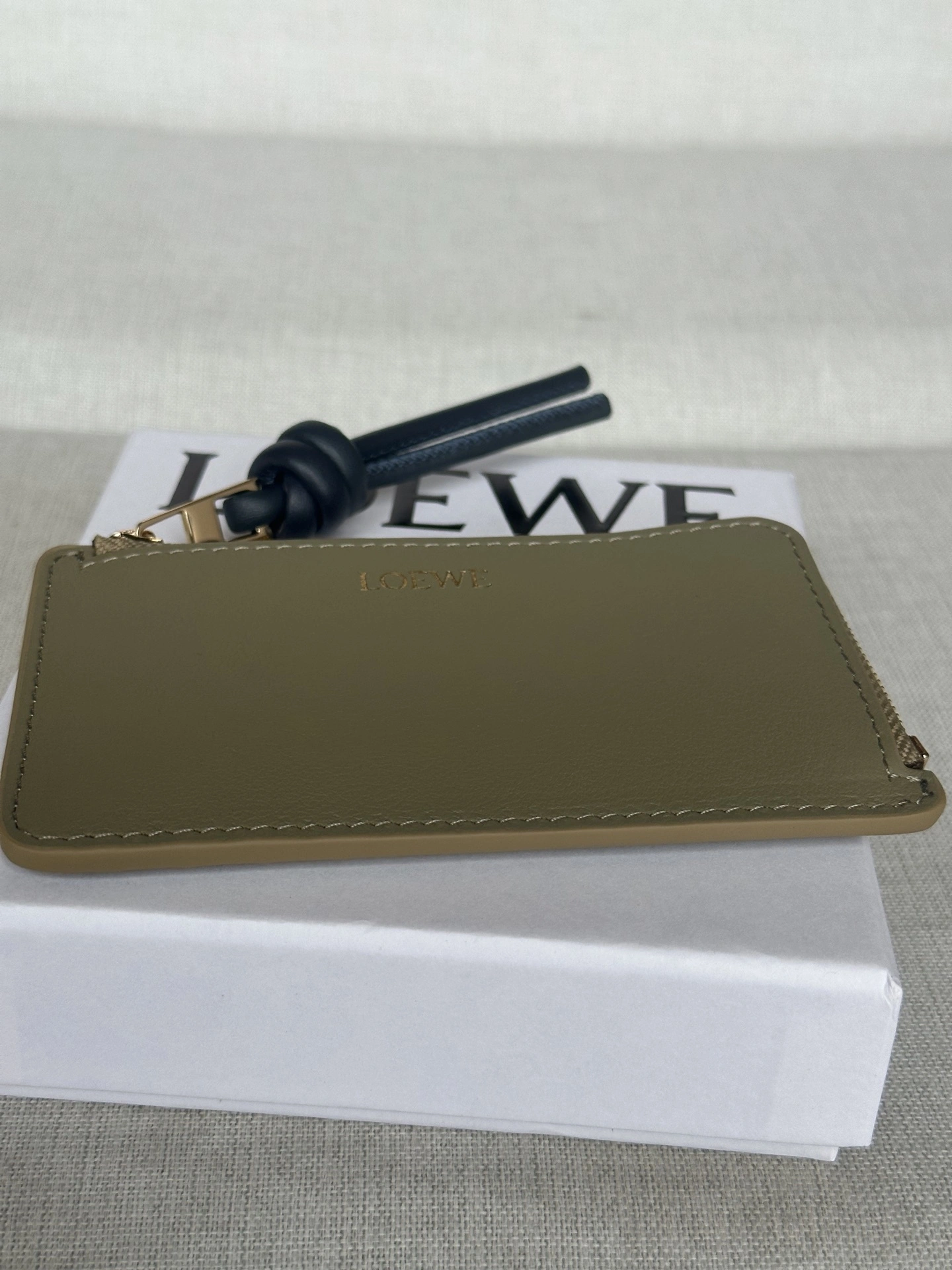 MOMO-- 8o5w5 CEM1Z40X02-5659 high quality version cowhide item:E-B177I1823