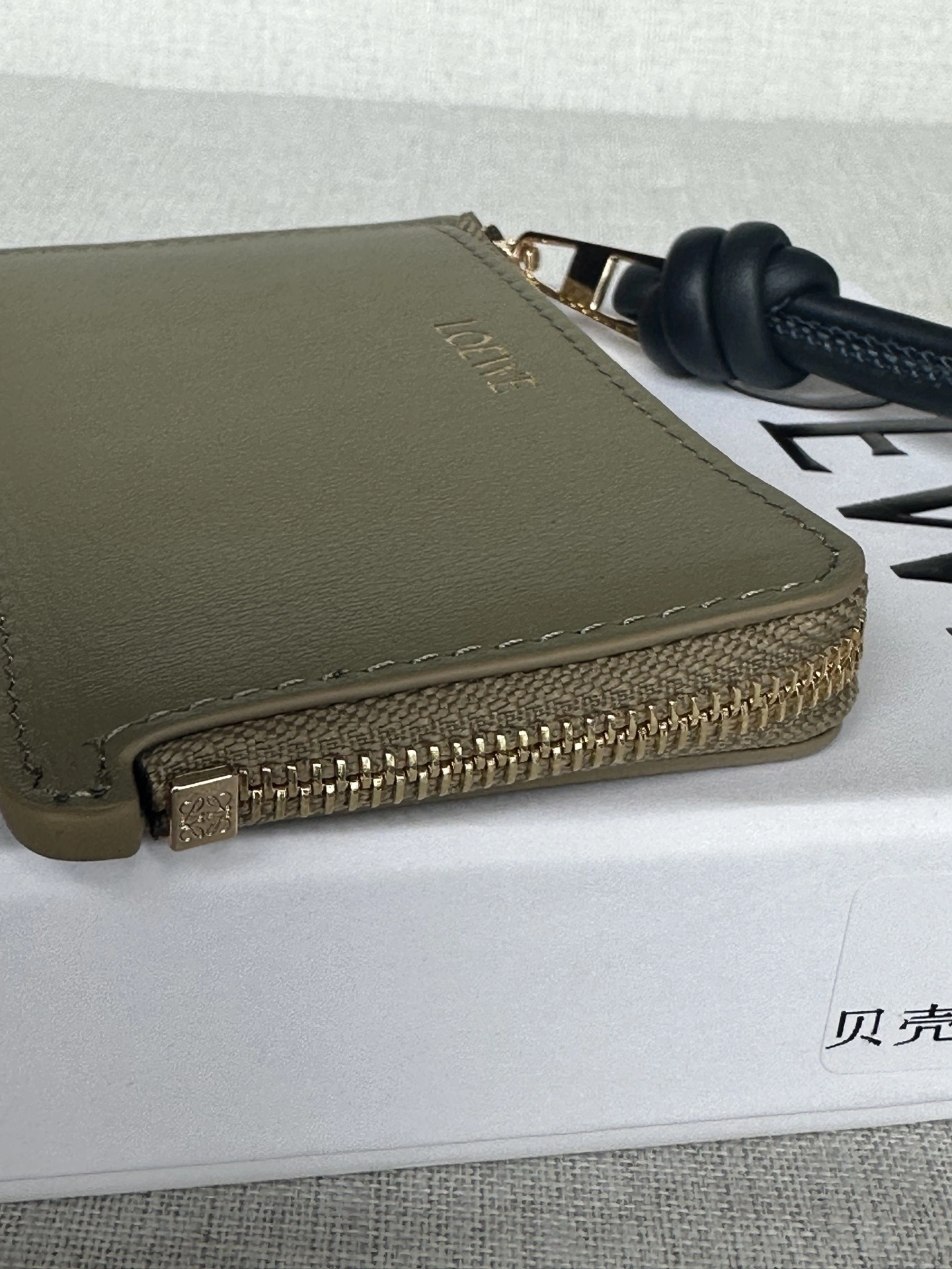 MOMO-- 8o5w5 CEM1Z40X02-5659 high quality version cowhide item:E-B177I1823