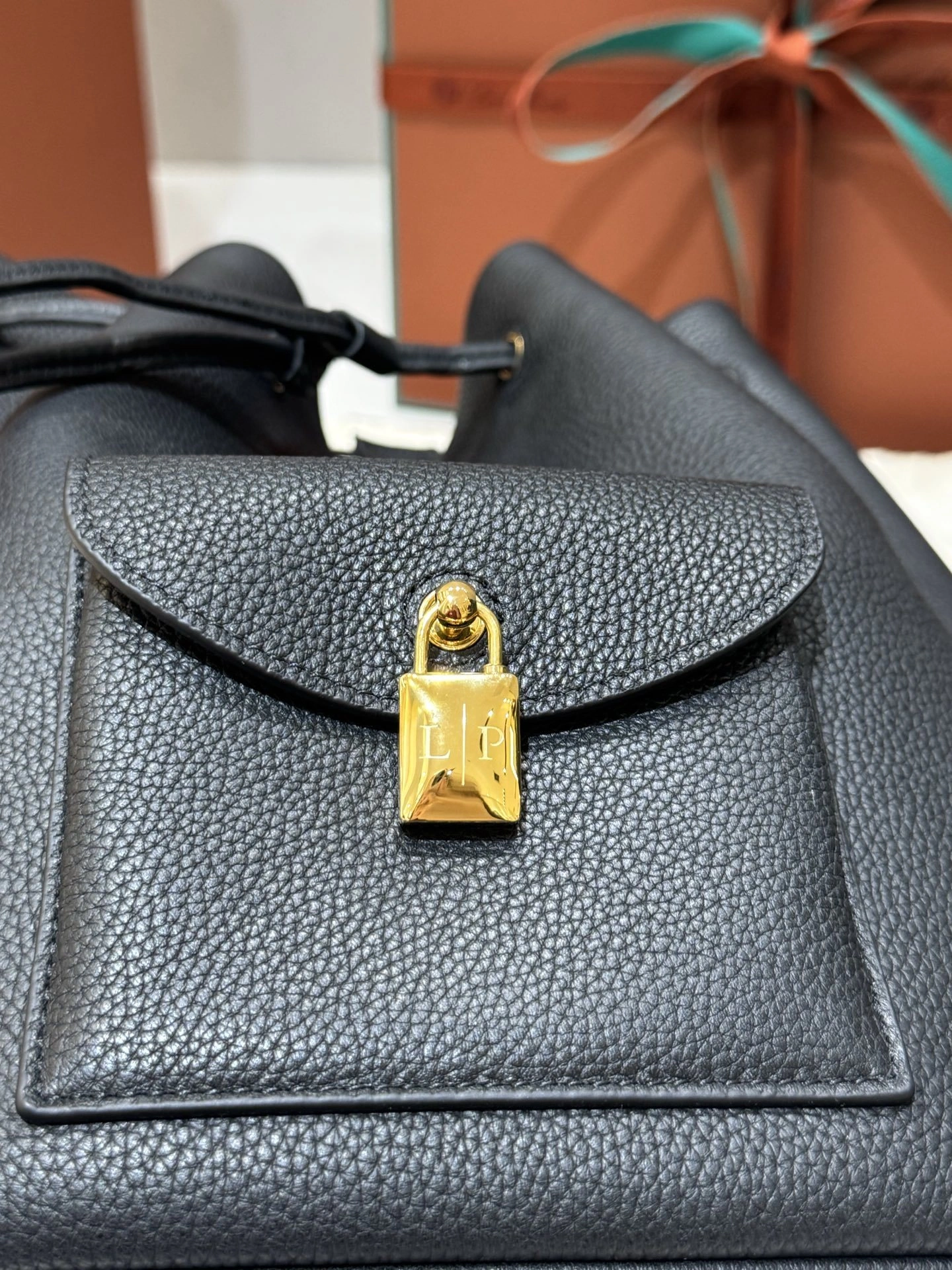 MOMO-- 8oro Pi191 FAP1404-804L Extra cowhide item:E-B563H2922H
