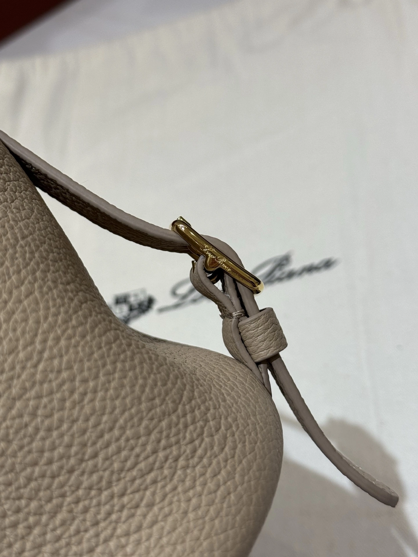 MOMO-- 8oro Pi191 FAP1404-D0Q7 Extra cowhide item:E-B563H2924H
