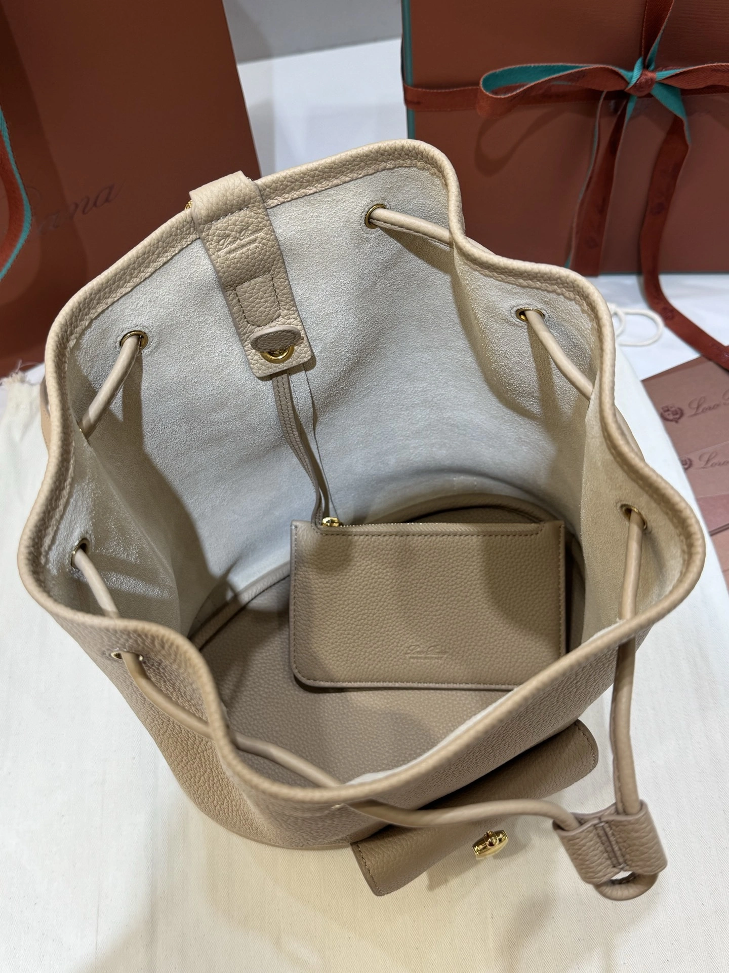 MOMO-- 8oro Pi191 FAP1404-D0Q7 Extra cowhide item:E-B563H2924H