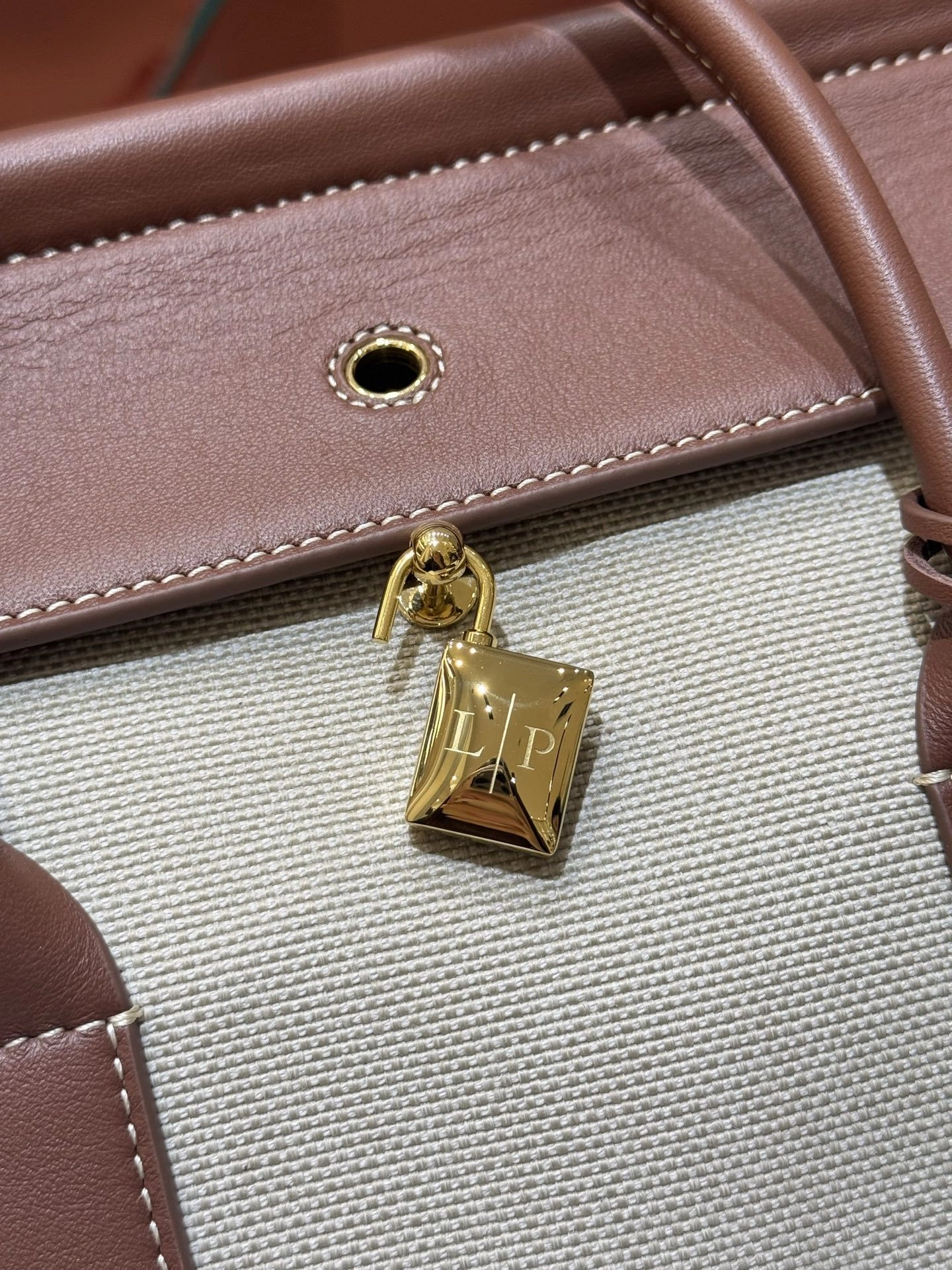 MOMO-- 8oro Pi191 FAP6560-B4NE high quality version Loom item:E-B177I2160