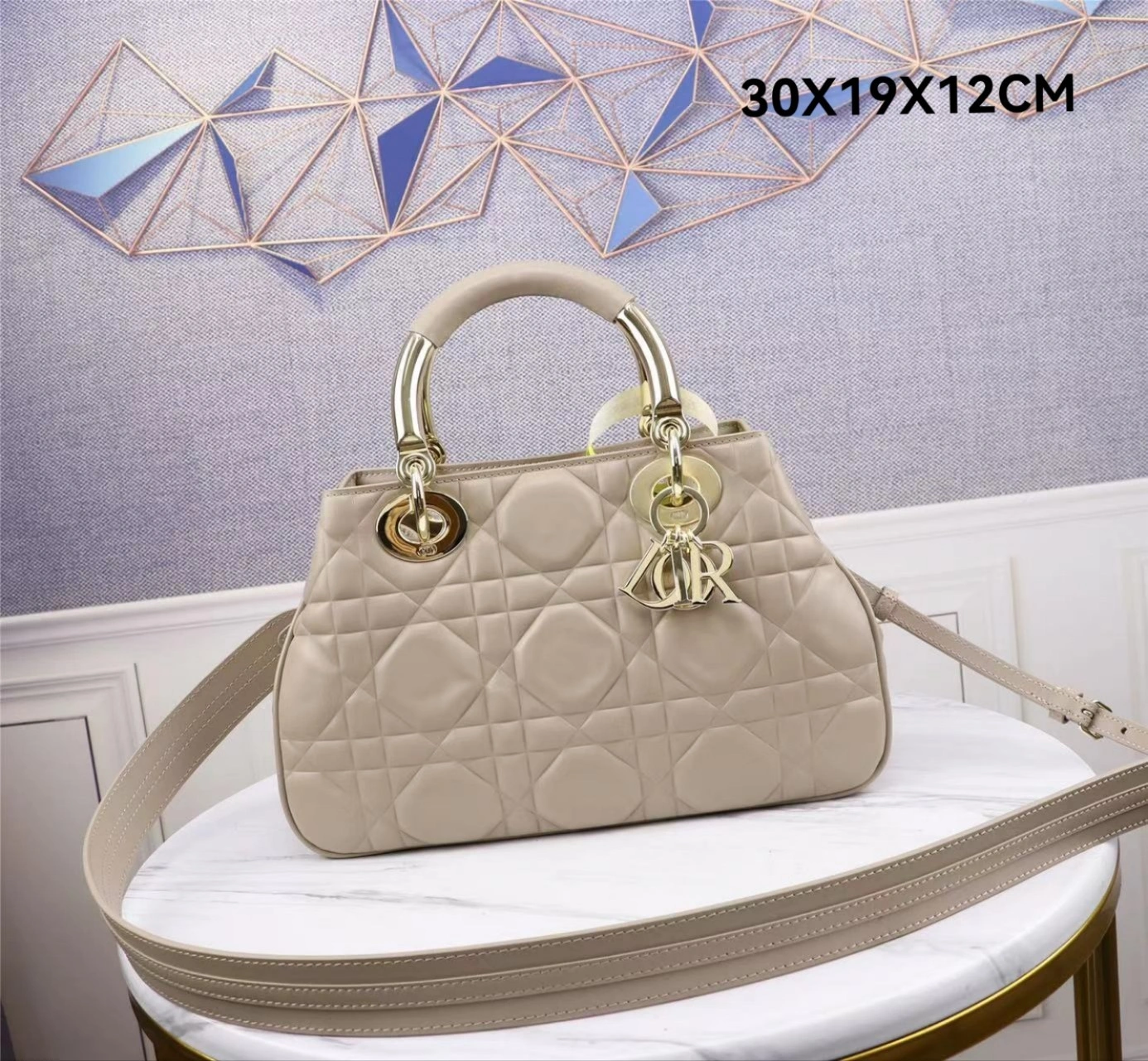 MOMO-- 9522- high quality version item：C-B397G2004R