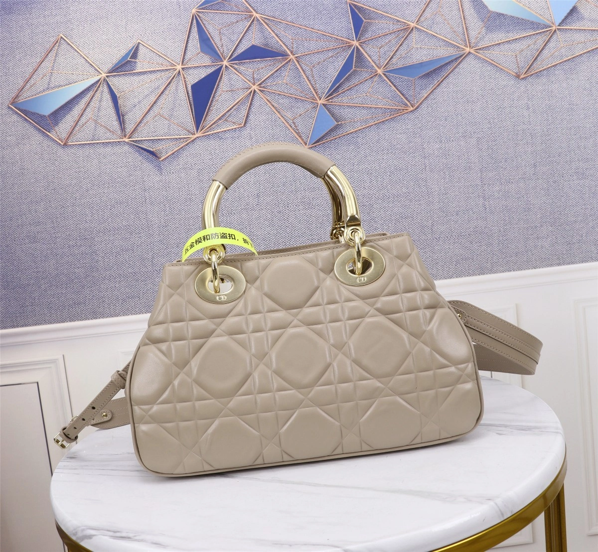 MOMO-- 9522- high quality version item：C-B397G2004R
