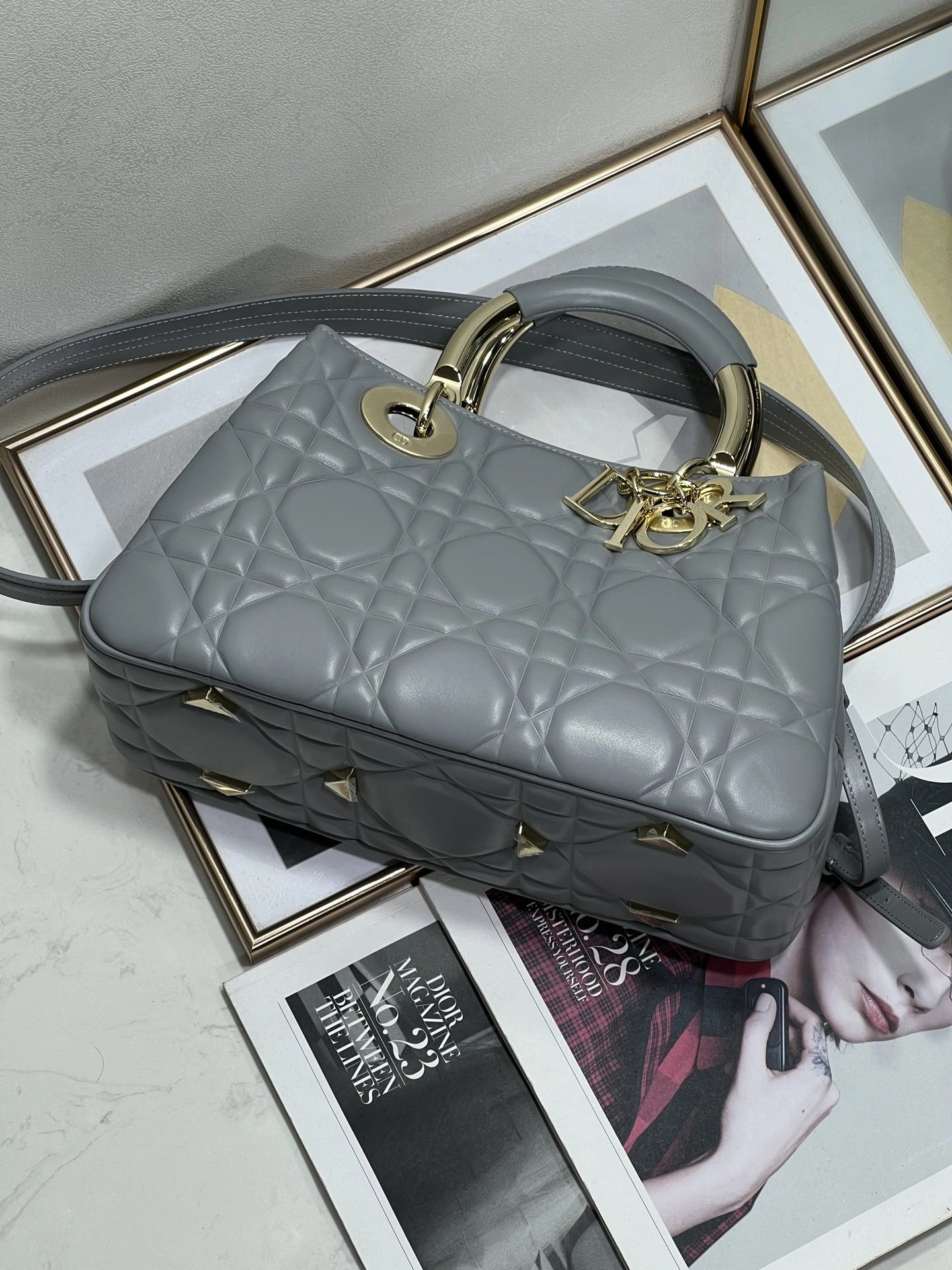 MOMO-- 9522- item：C-B063E3105R