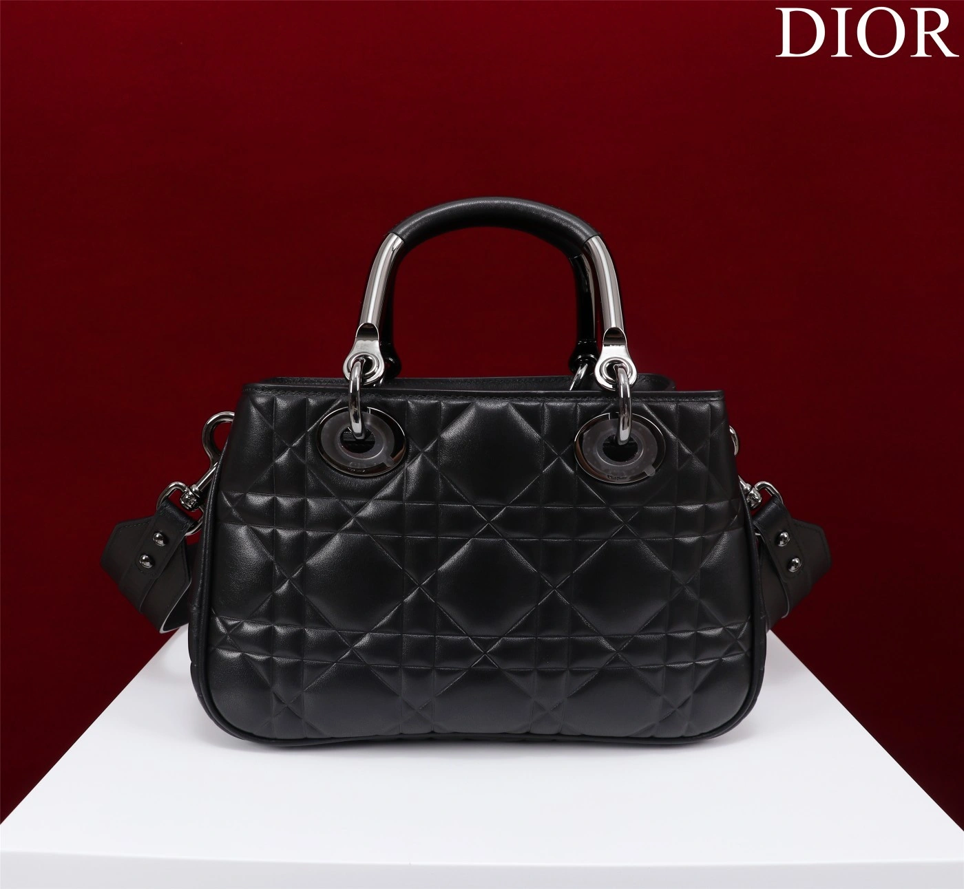 MOMO-- 9522 high quality version item：C-B000I2539V