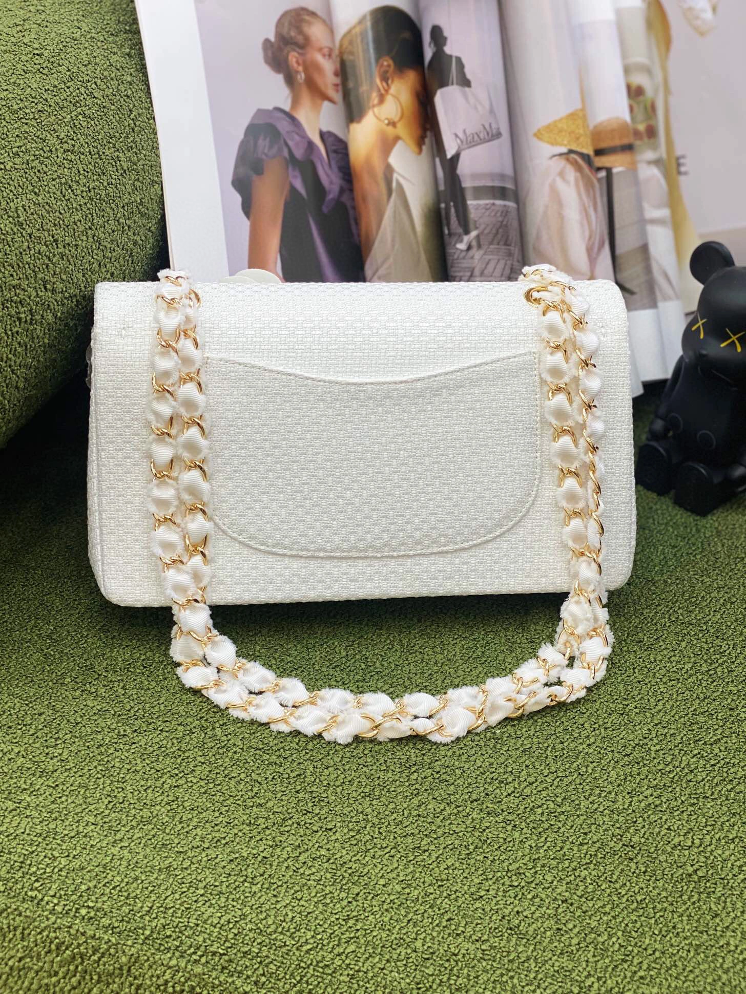 MOMO-- A01112 B07476 10601 item : B-B598E1622S