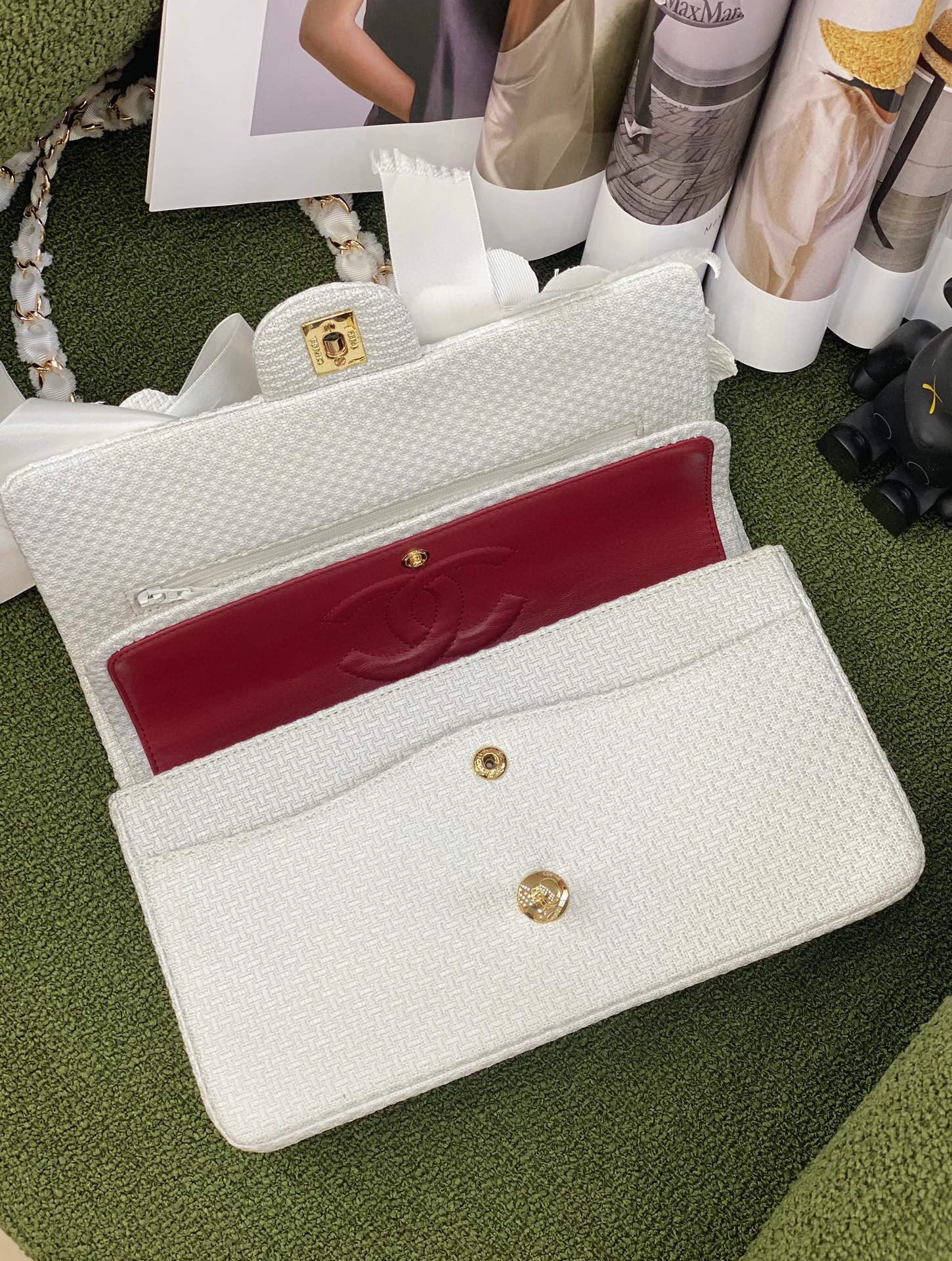 MOMO-- A01112 B07476 10601 item : B-B598E1622S