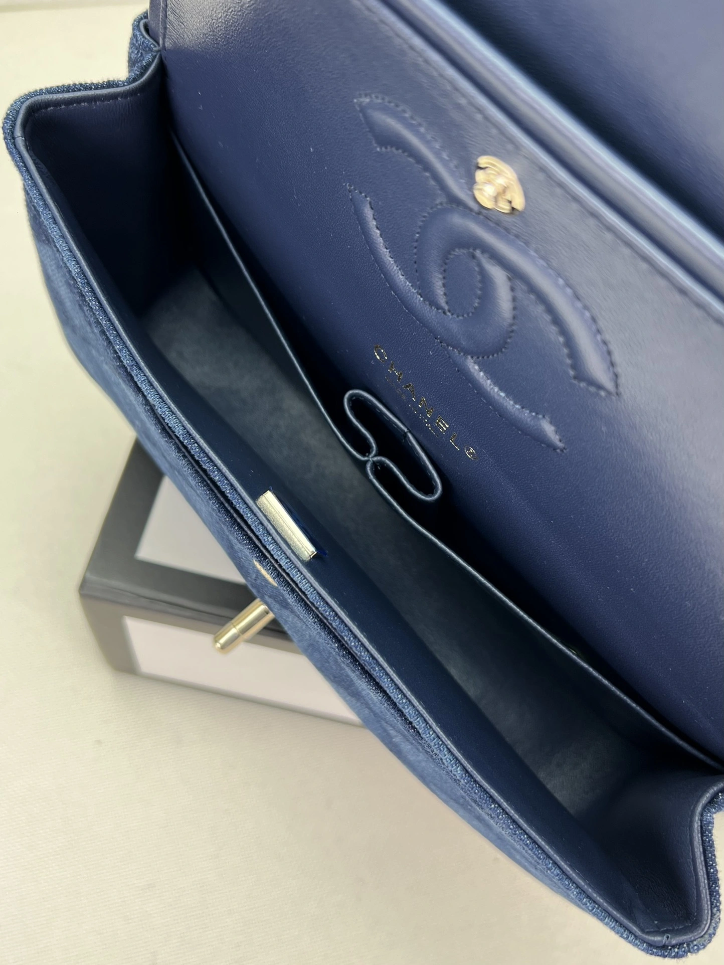 MOMO-- A01113-B09077-NK307 high quality version item：C-B202H1774R