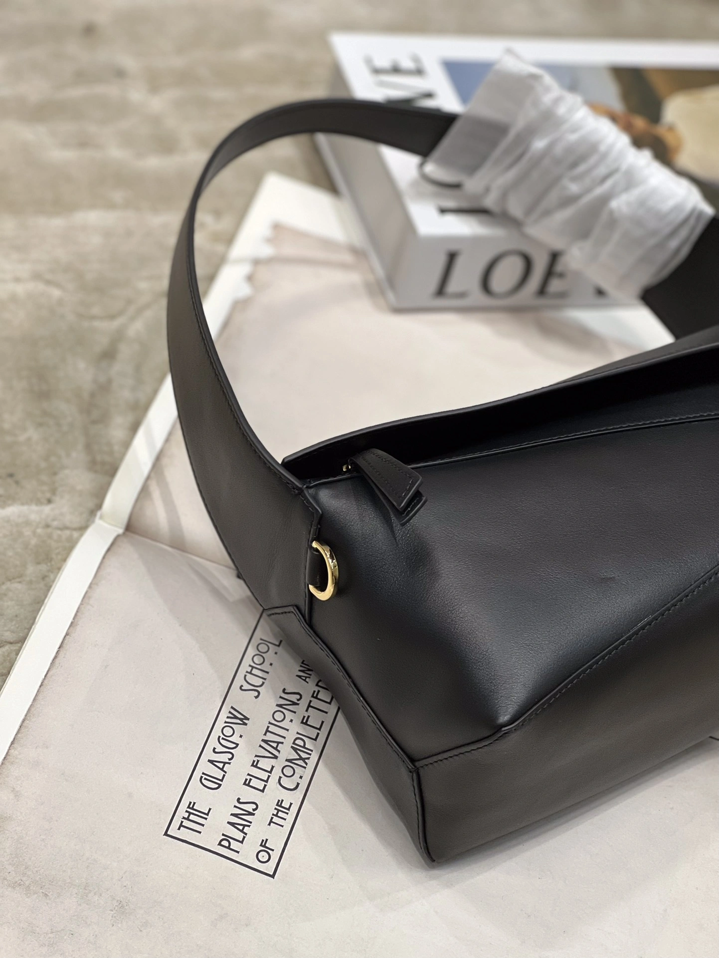 MOMO-- A510J67X01-1100 item:D-B063A0461S
