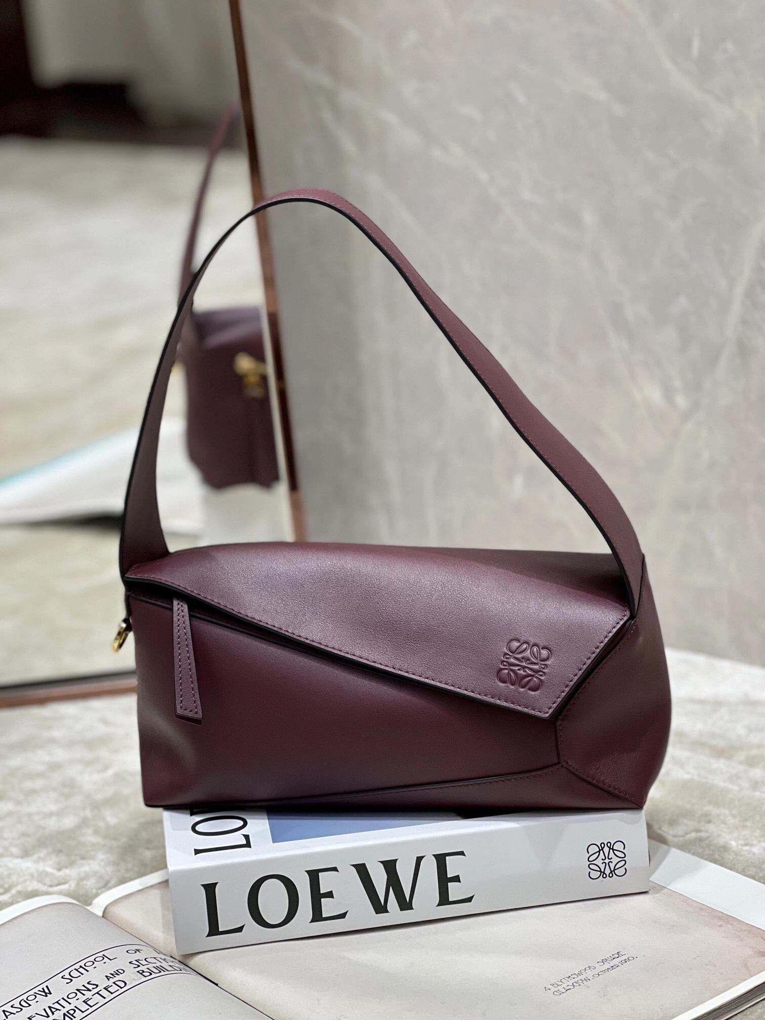 &MOMO-- A510J67X01-6170 item:D-B063A0456S
