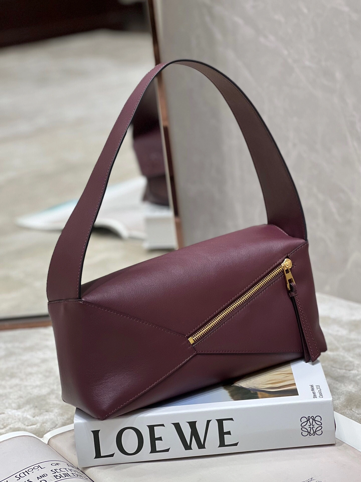 &MOMO-- A510J67X01-6170 item:D-B063A0456S