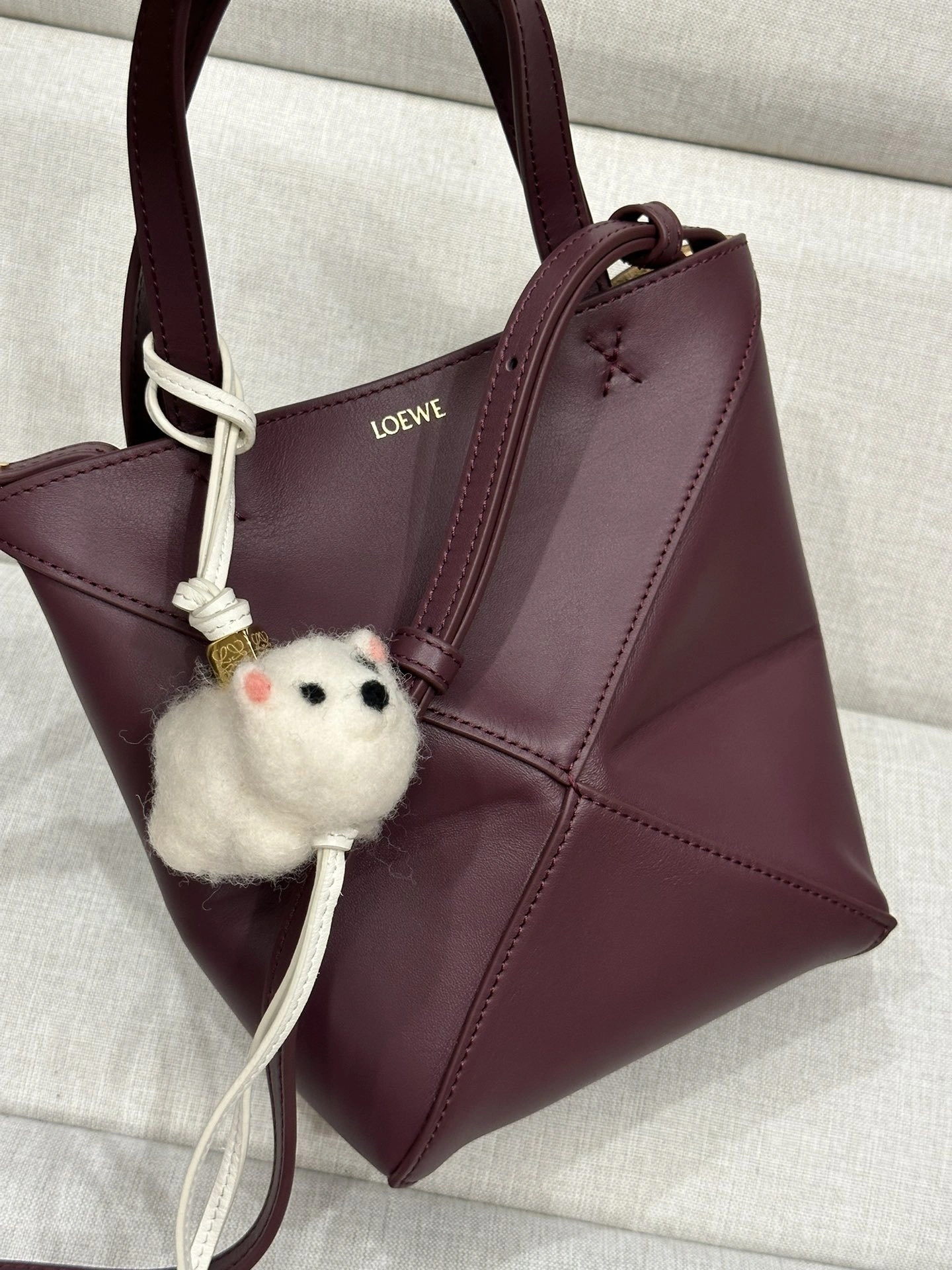 MOMO-- A657V25X01-7240 cowhide item:D-B063E1155