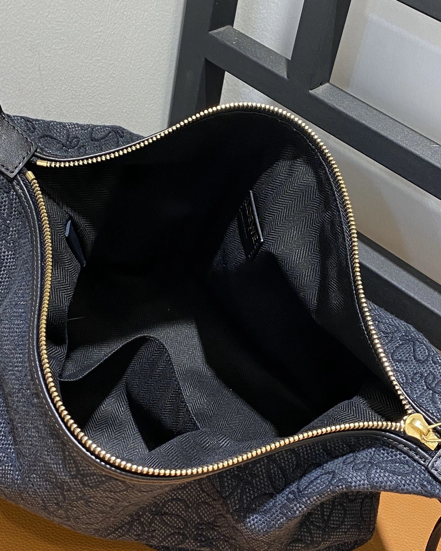 MOMO-- A906K68X04-1268 item：C-B063I3046V