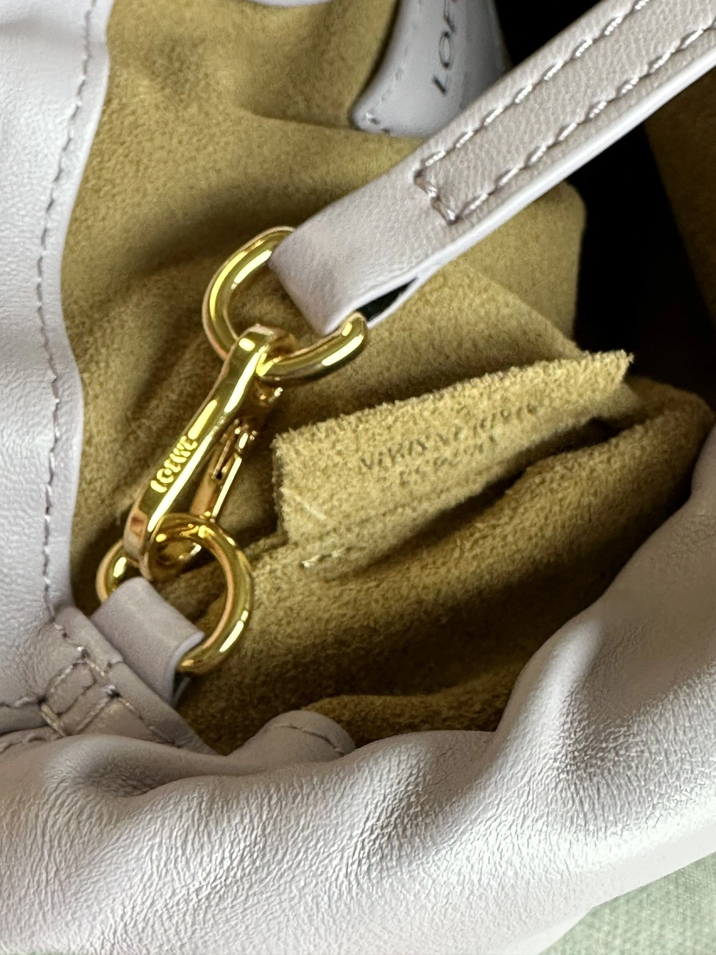 MOMO-- A914CBPX01-9526 item:D-B063A0474S