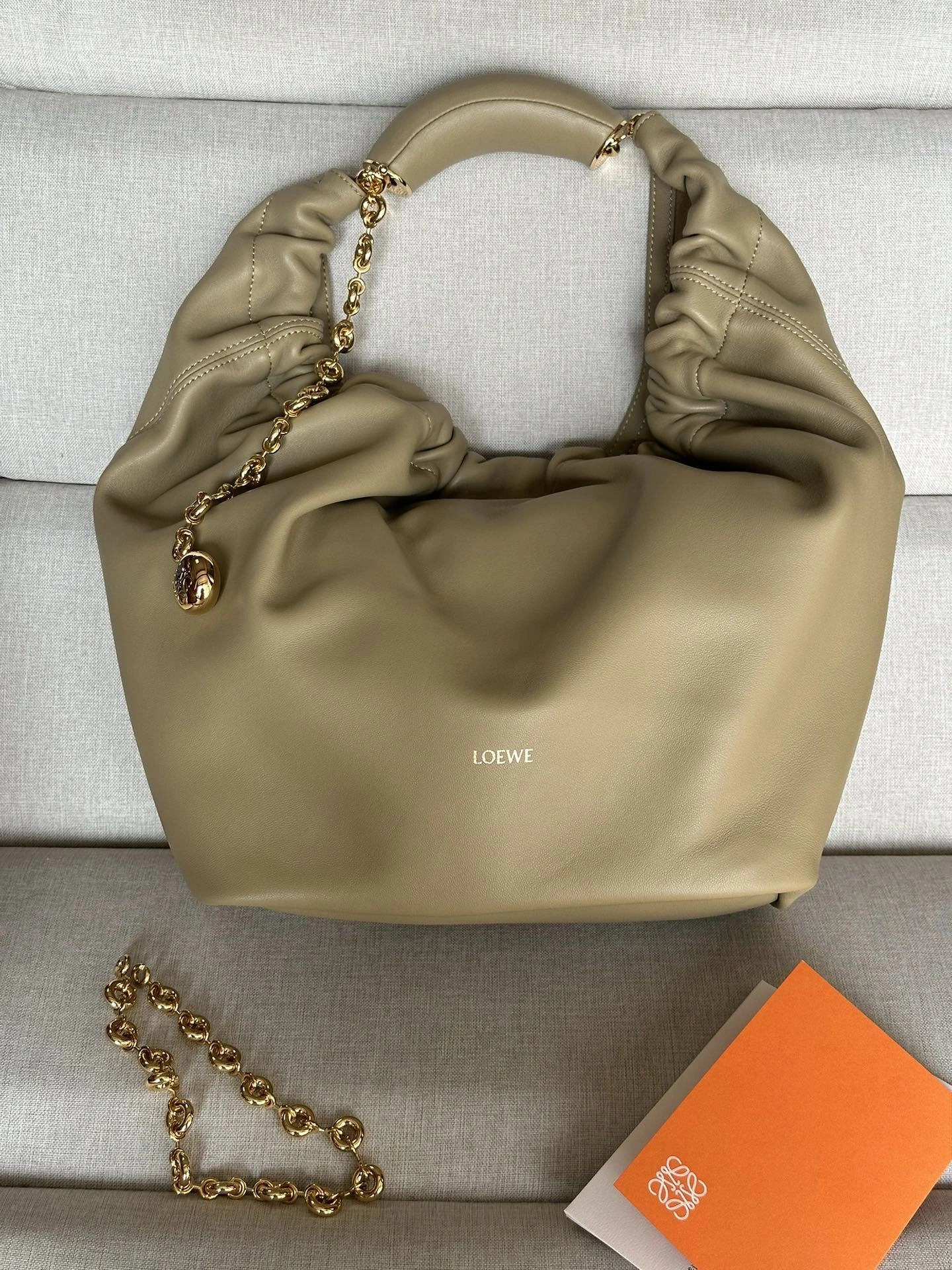 MOMO-- A914Q37X01-9584 item:D-B063A0479S