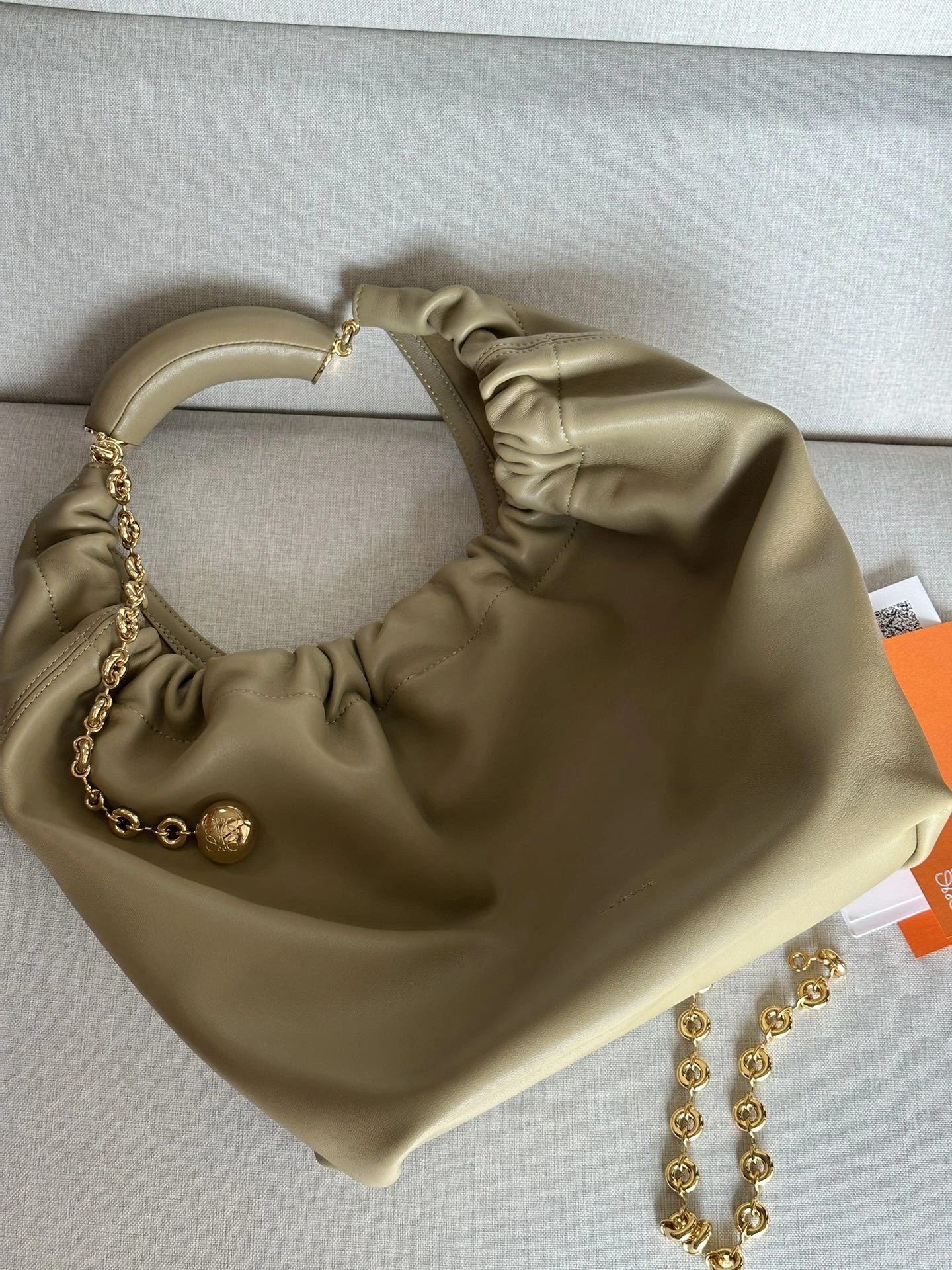 MOMO-- A914Q37X01-9584 item:D-B063A0479S