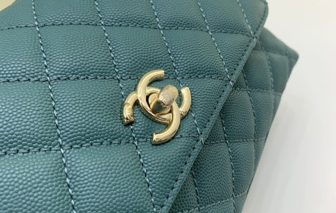 MOMO-- A92990-B05061-NC636 high quality version item：C-B063H1764R