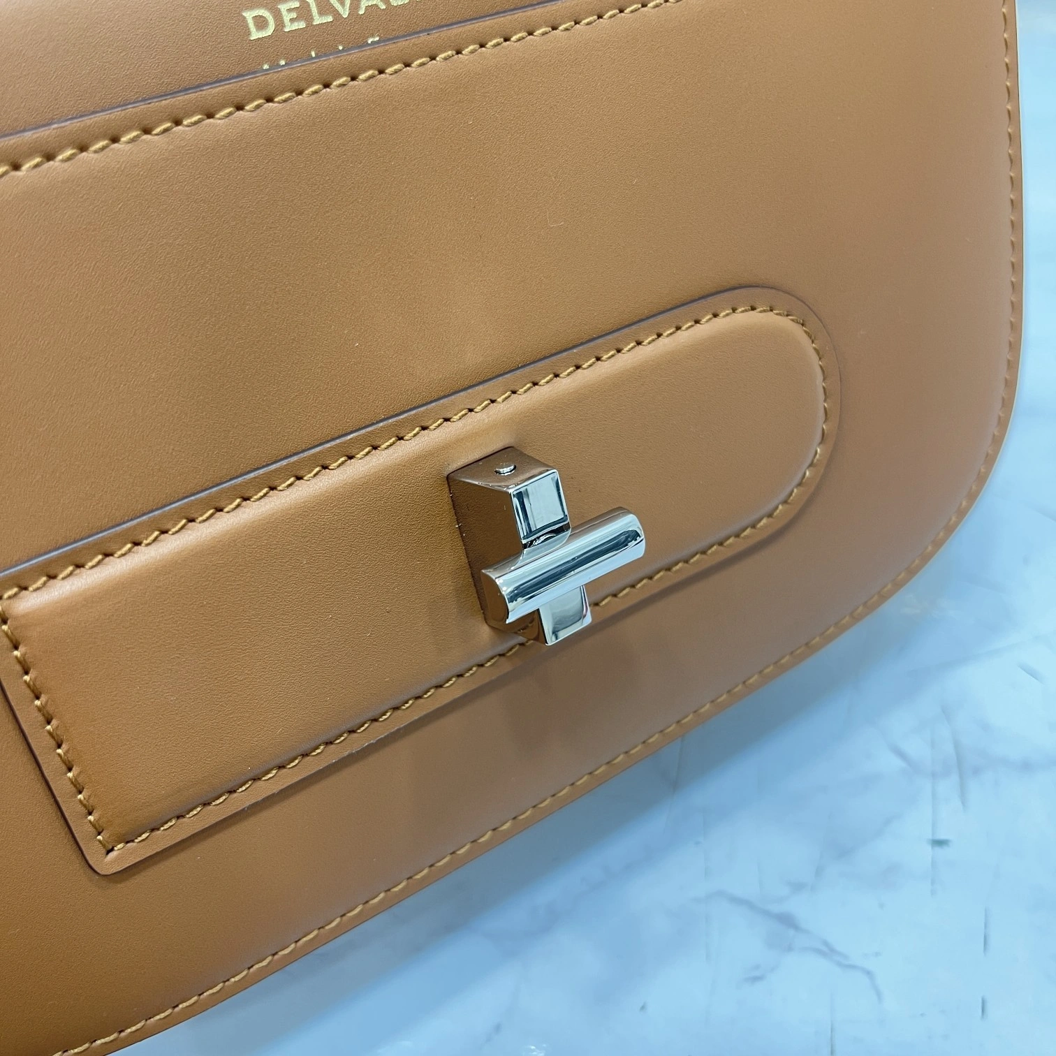 MOMO-- AA0574-BJF0-30CDG high quality version item：C-B063G3120R