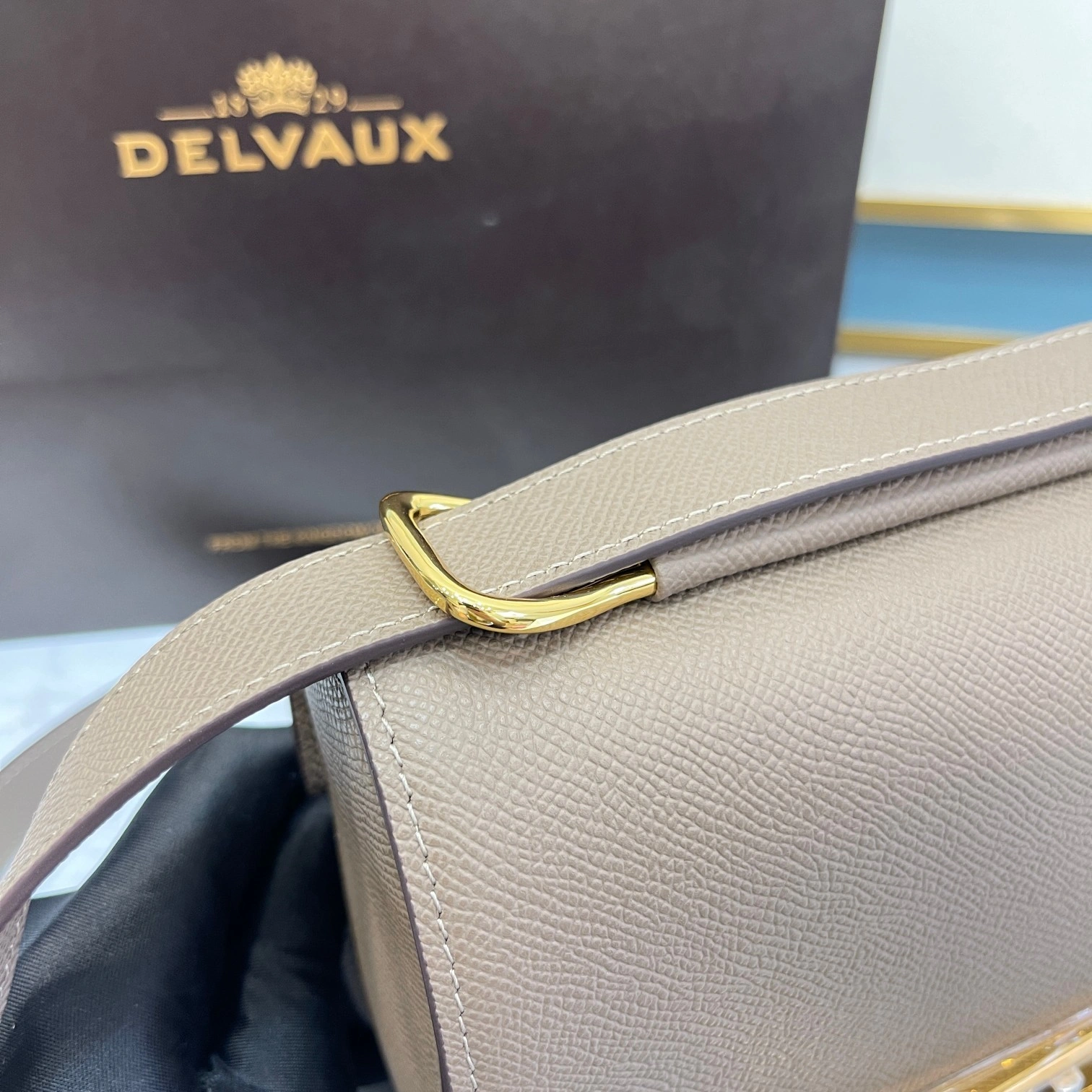 MOMO-- AA0574-BKN0-28JDG high quality version item：C-B000G2941R