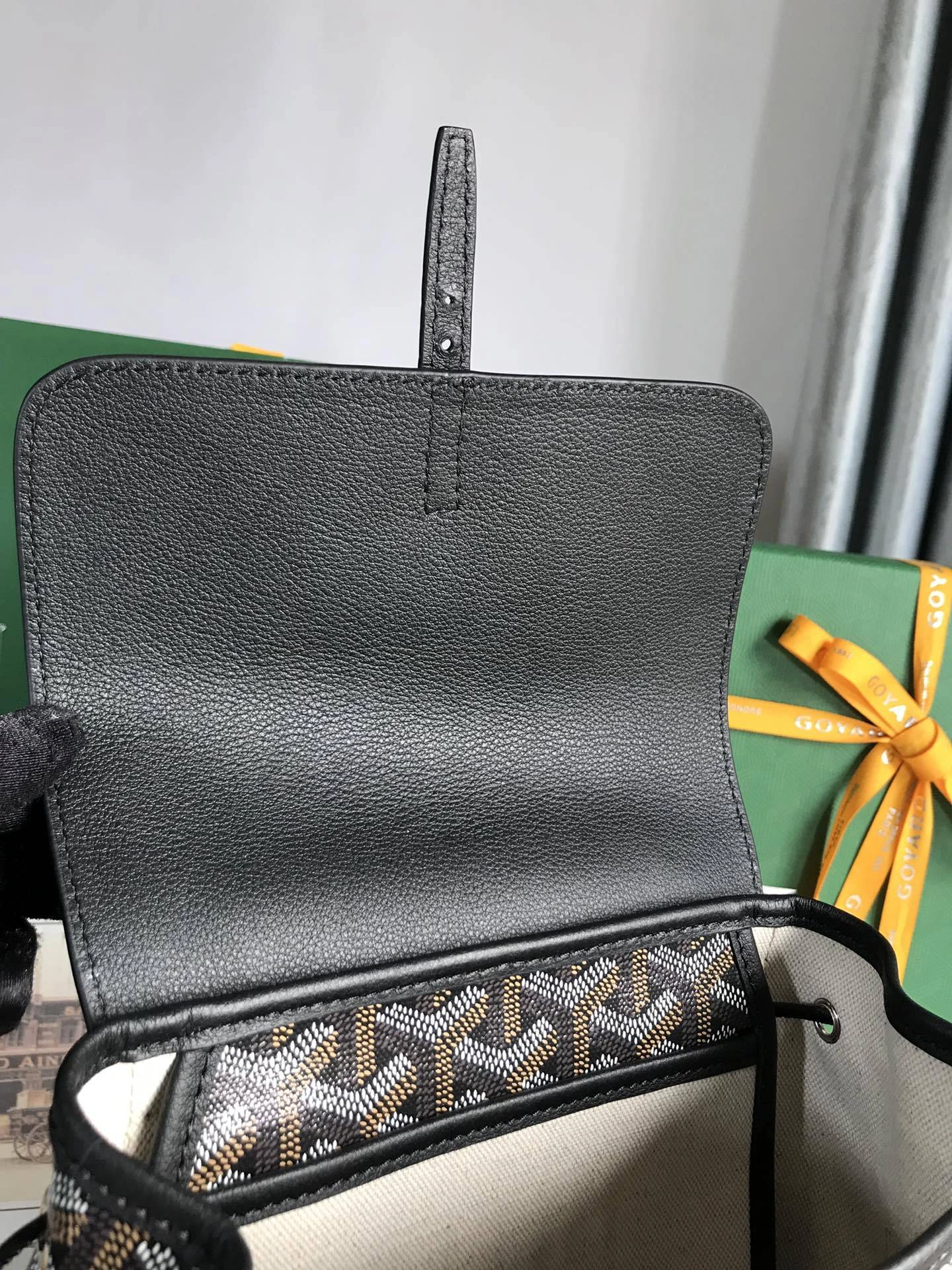 MOMO-- ALPIN2MINTY-01CL01P item：C-B063E2688R