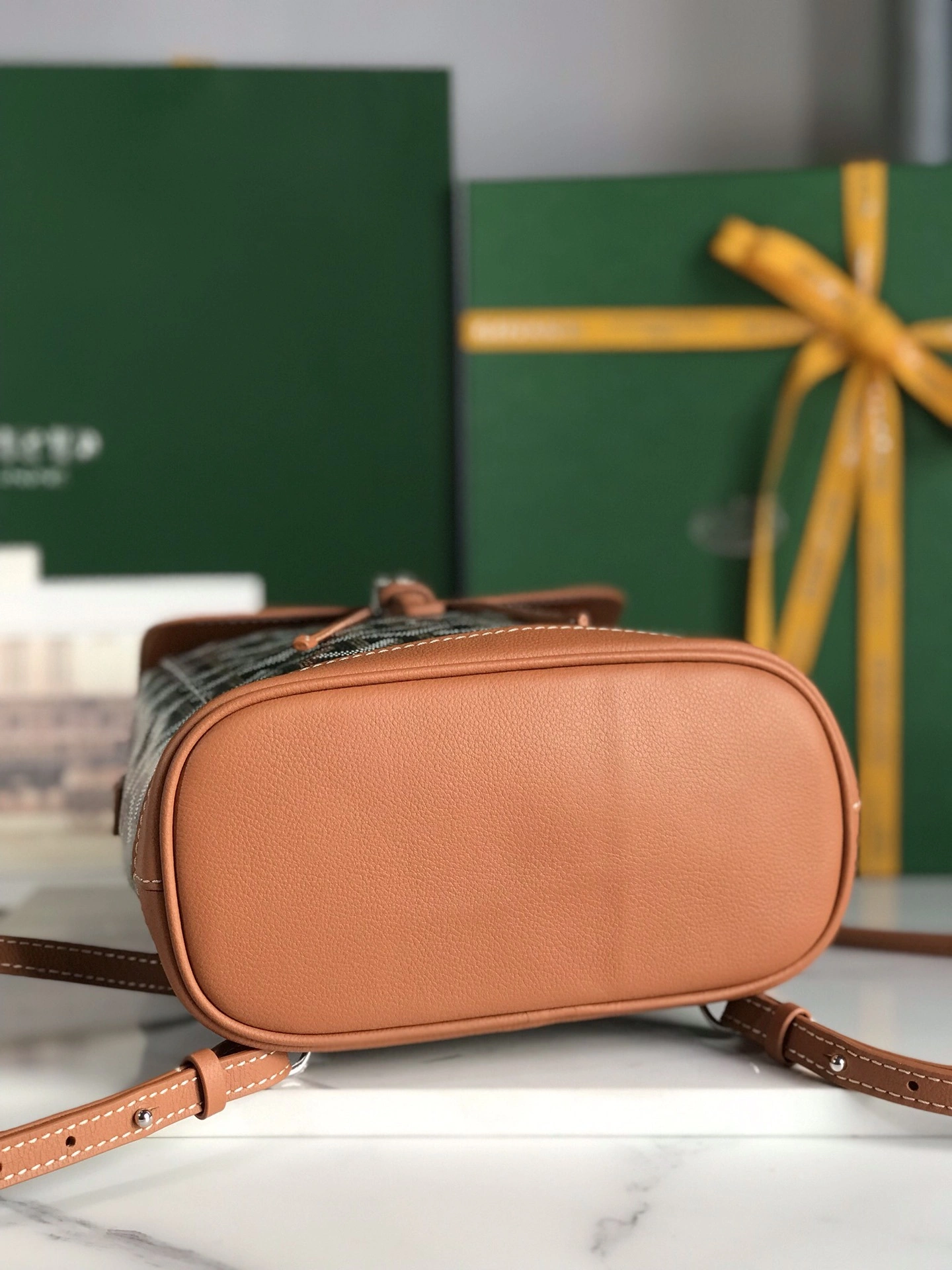 MOMO-- ALPIN2MINTY-01CL03P item：C-B063E2692R