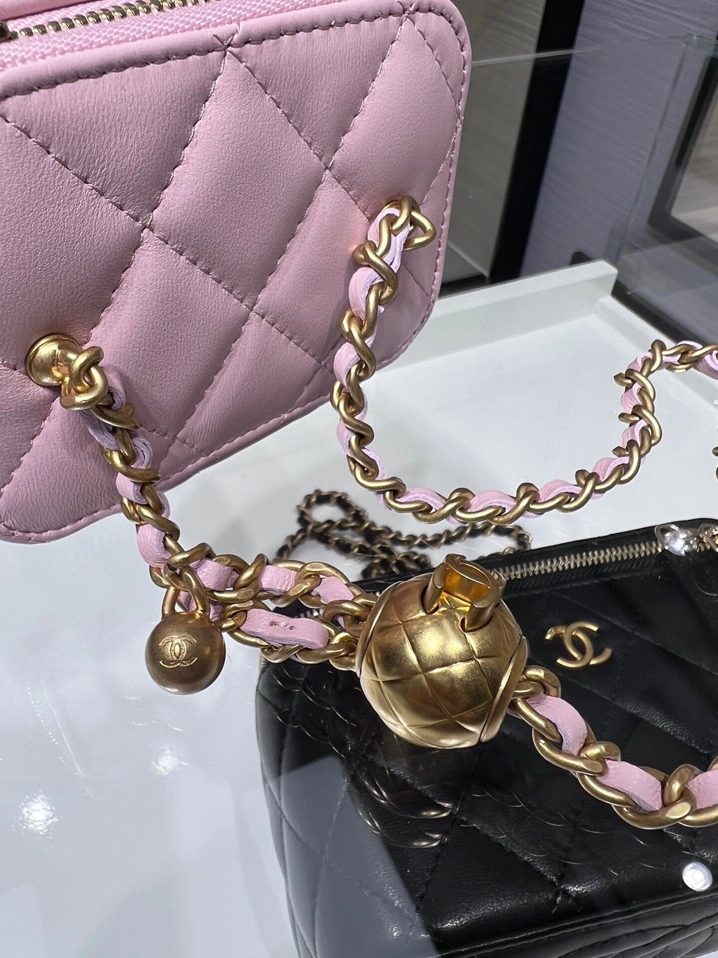 MOMO-- AP1447-B02916-NR647 item：C-B063I2338V