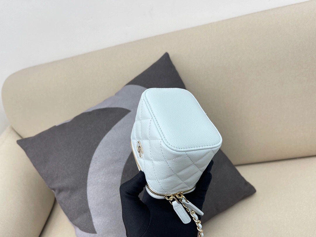 MOMO-- AP1447 B08034 NH626 cowhide item : B-B598E1615S
