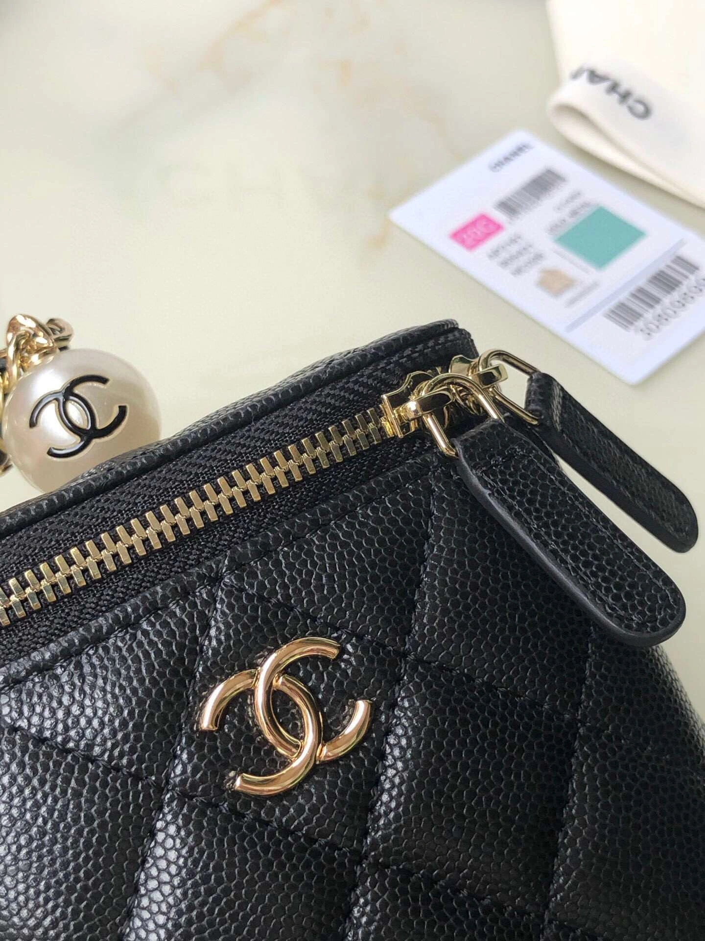 *MOMO---AP2161cowhide item : 307B48G2297