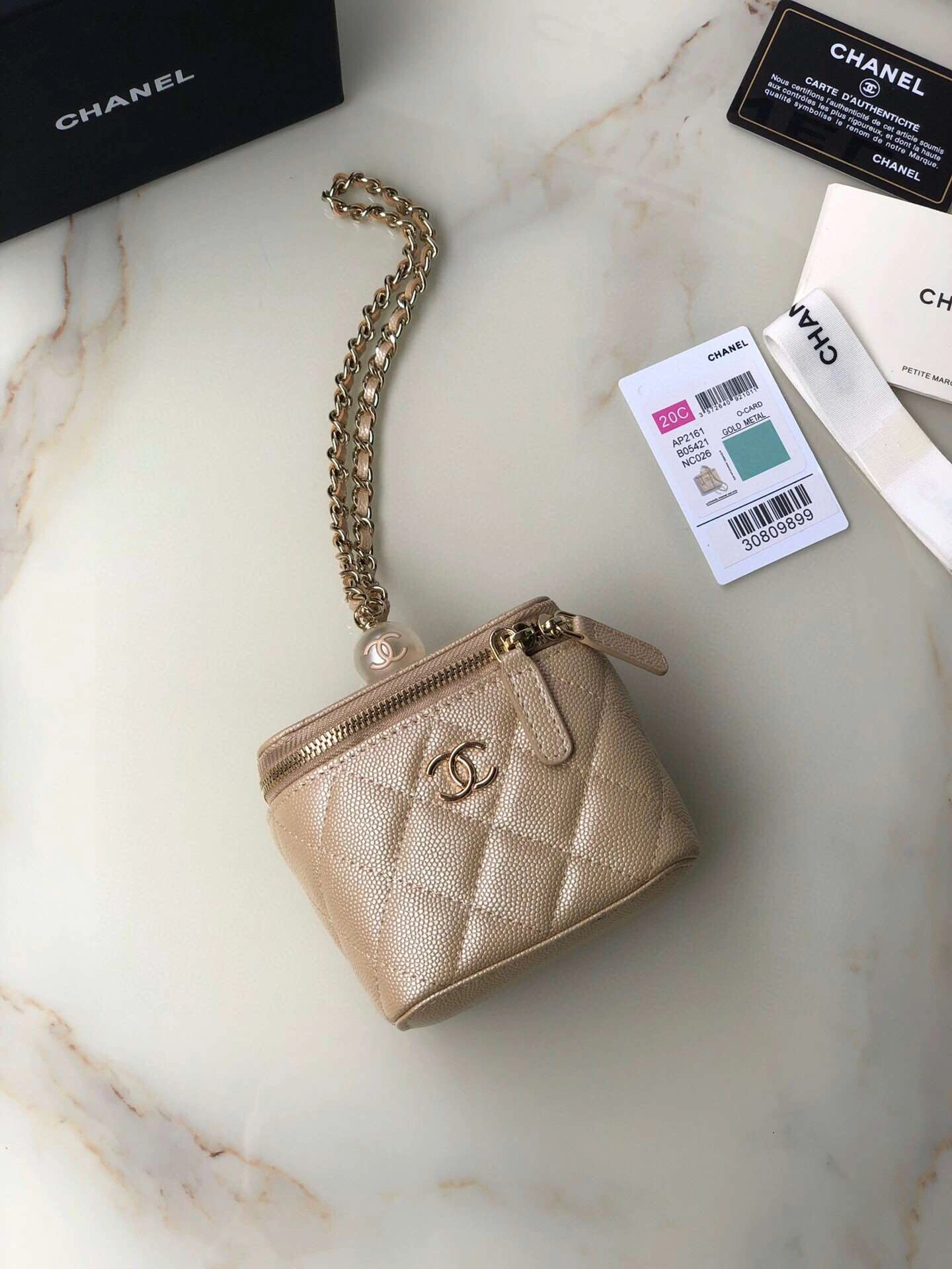 *MOMO---AP2161cowhide item :307B48G2209