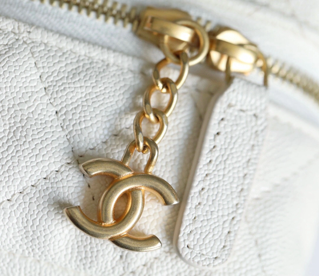 MOMO-- AP2194 B05722 10601Calfskin item : B-B598E1402S