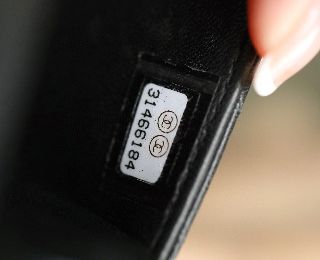 MOMO-- AP2285 B06079 94305 sheepskin item : B-B598E1205S