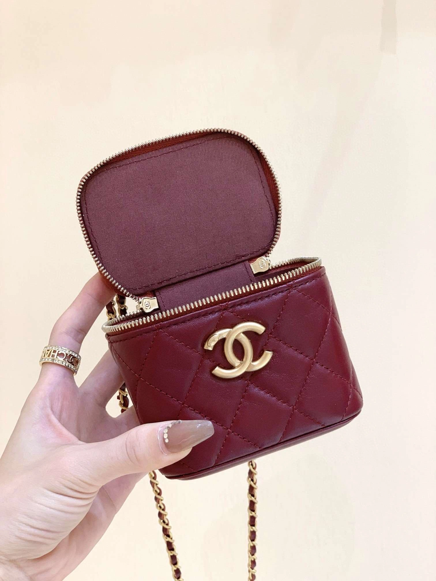 *MOMO---AP2292 Calfskin item : 00B75G2306