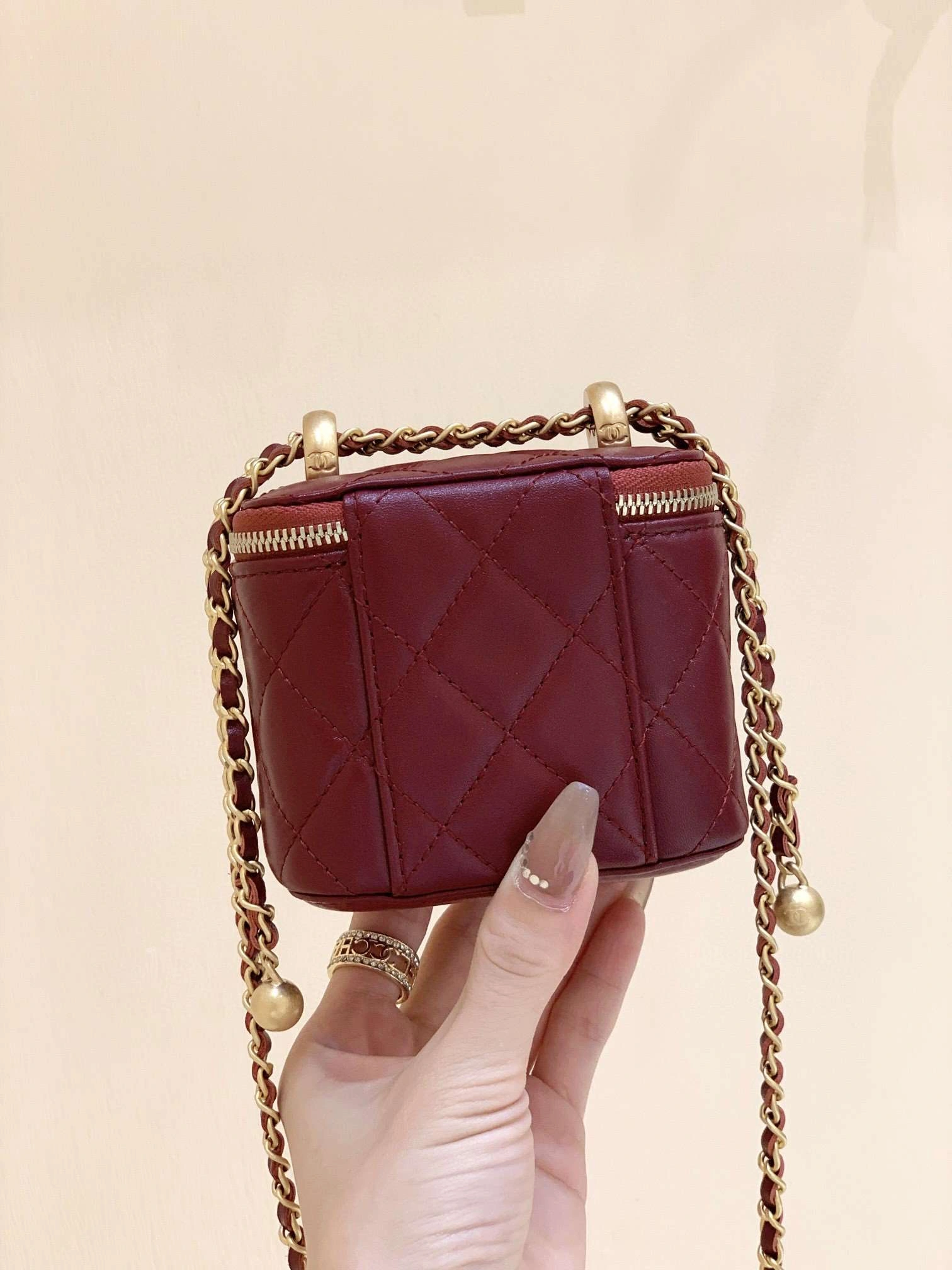 *MOMO---AP2292 Calfskin item : 00B75G2306