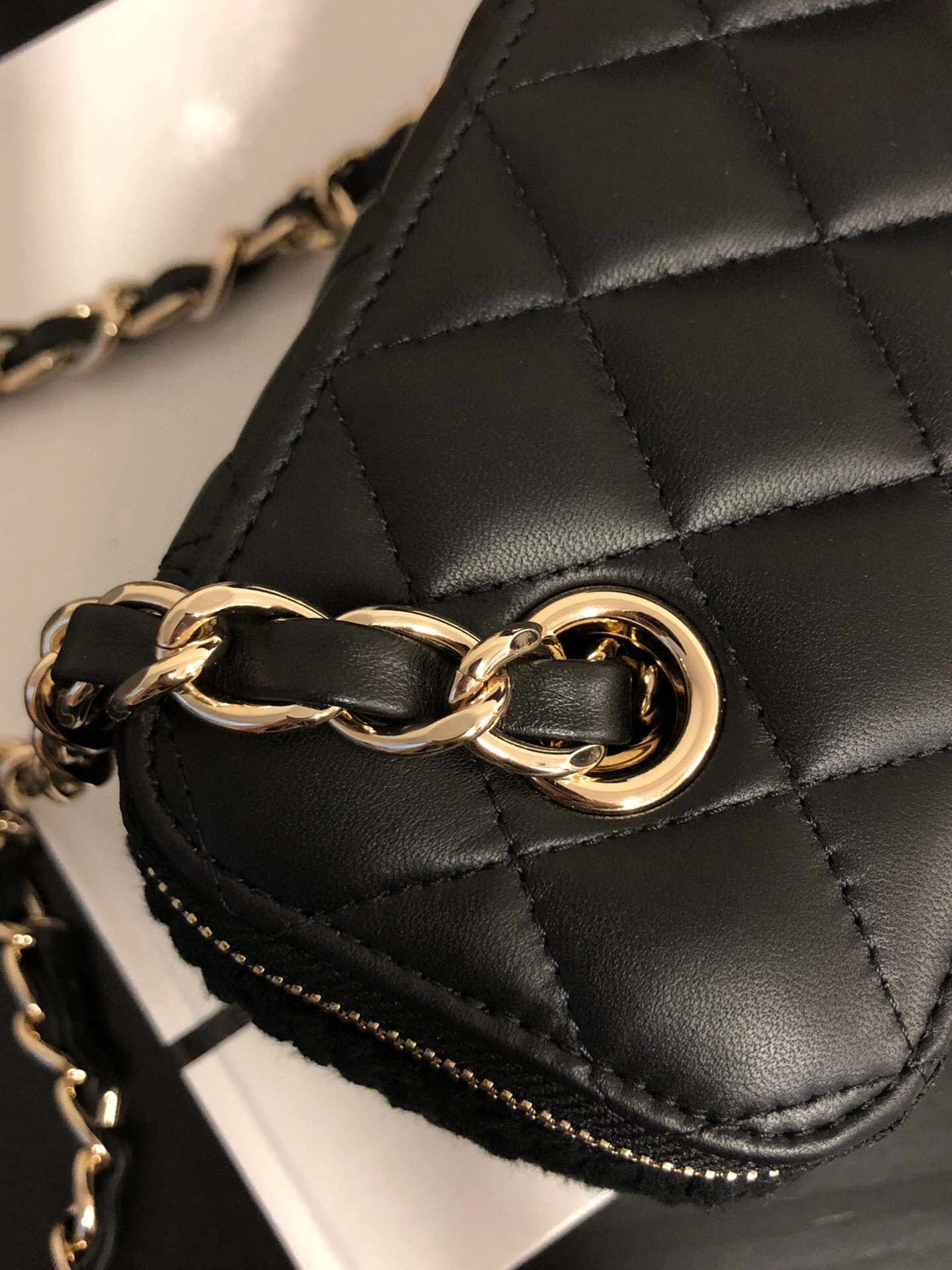 MOMO-- AP2471 B07147 94305 item : B-B598E1301S